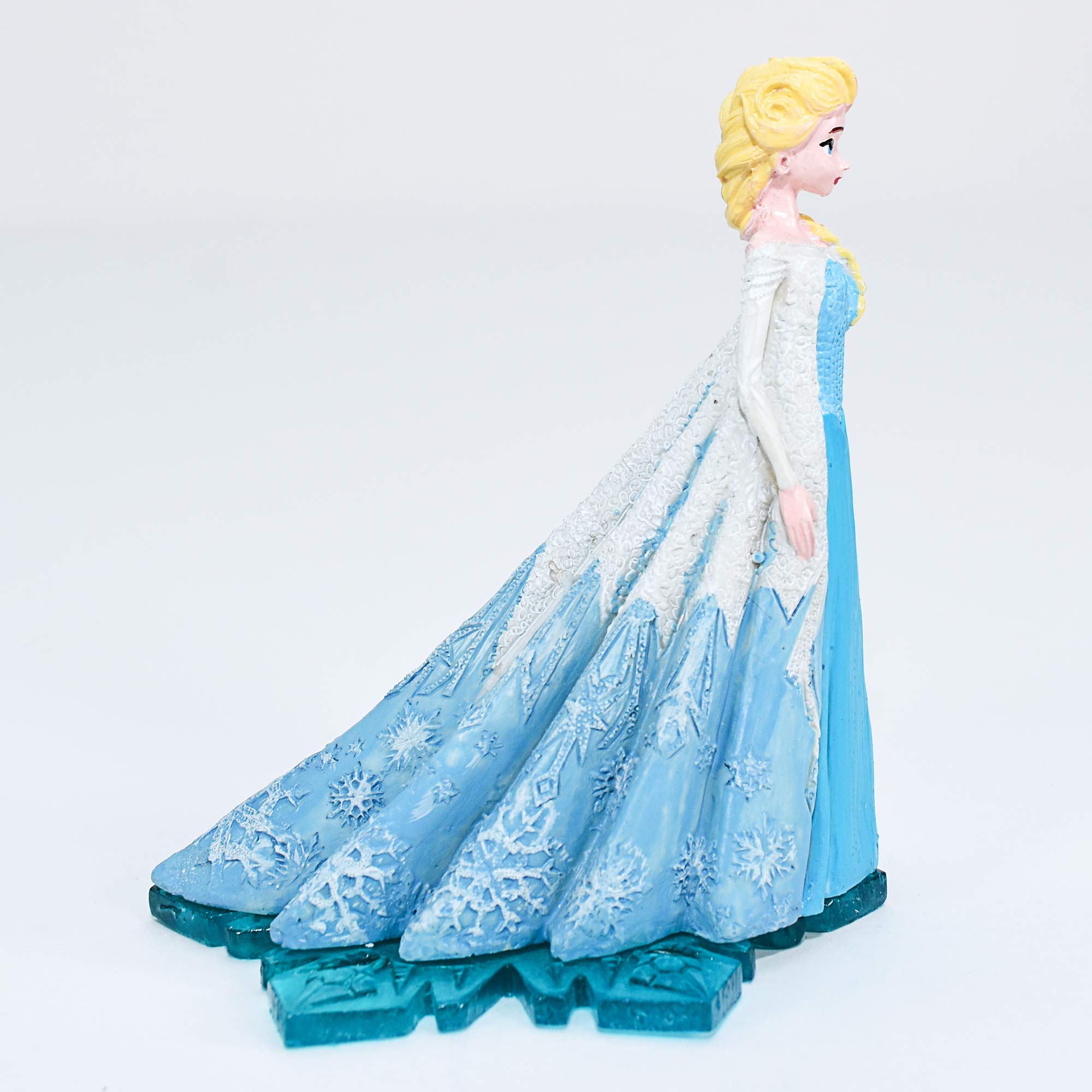 Disney Frozen Officially Licensed Elsa Aquarium Ornament - Medium Size Fish Tank Decoration for Kids & Disney Fans - Perfect for Home, Office & Themed Aquariums