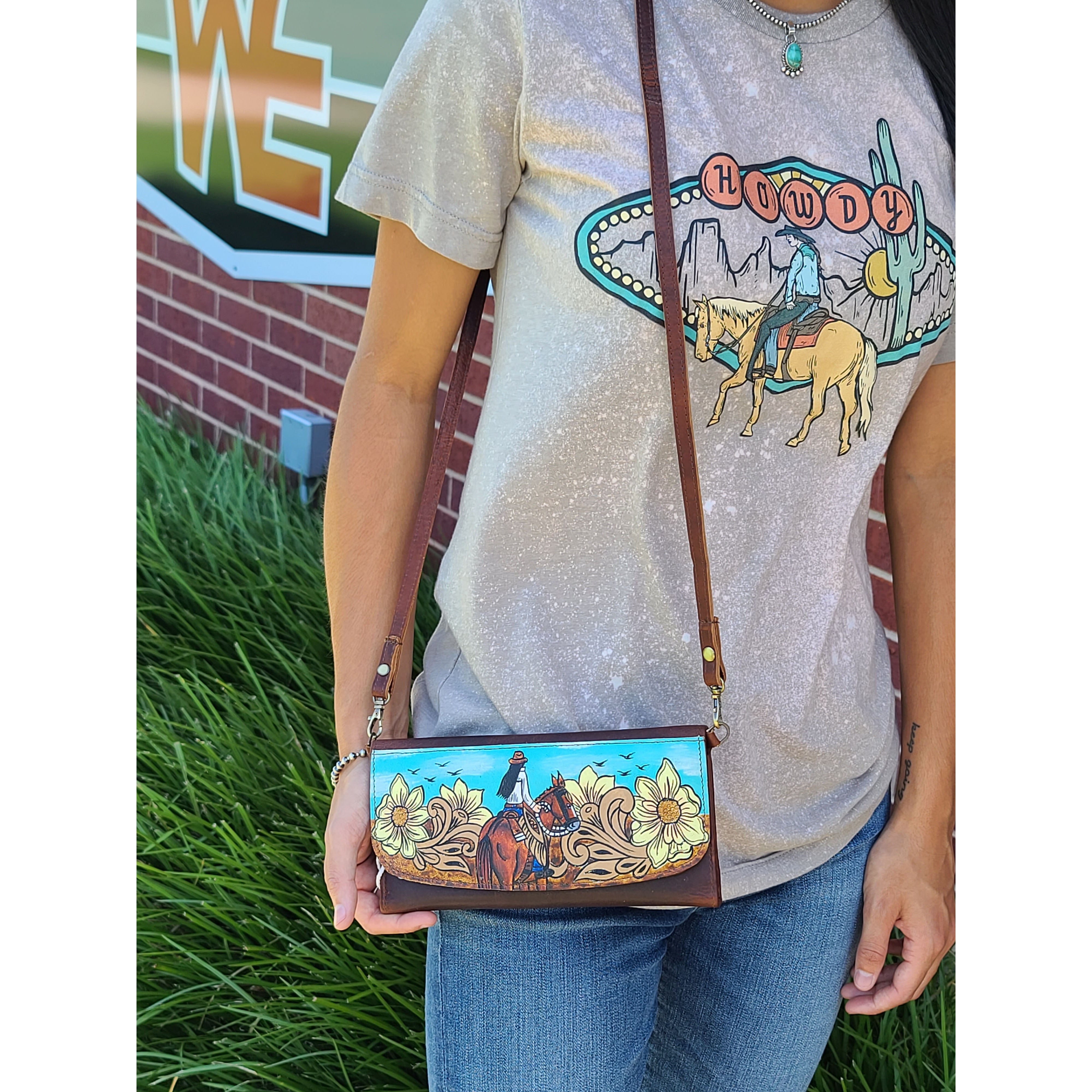American Darling Hand-Painted Leather Wallet for Women - Stylish & Durable Clutch Purse for Daily Use, Parties & Travel