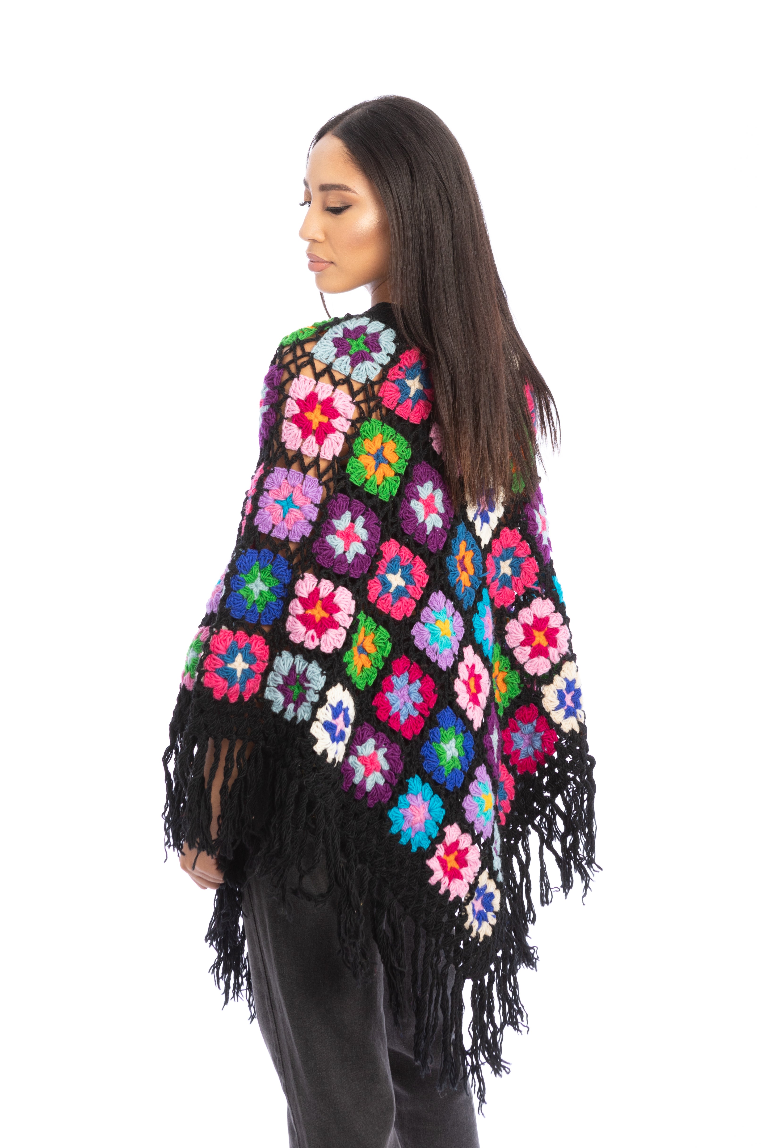 Stylish Crochet Fringe Sweater Poncho for Women - Boho Chic Knit Cardigan Wrap - Perfect for Fall Fashion, Beach Cover Up & Cozy Lounge Wear