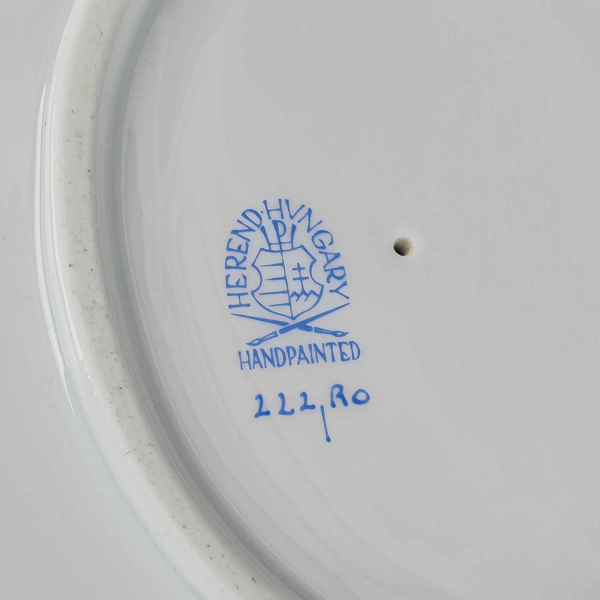 HEREND Rothschild Bird Gravy Boat with Fixed Tray - Elegant Porcelain Sauce Server for Thanksgiving & Holiday Dining - Perfect for Fine China Collections & Formal Entertaining