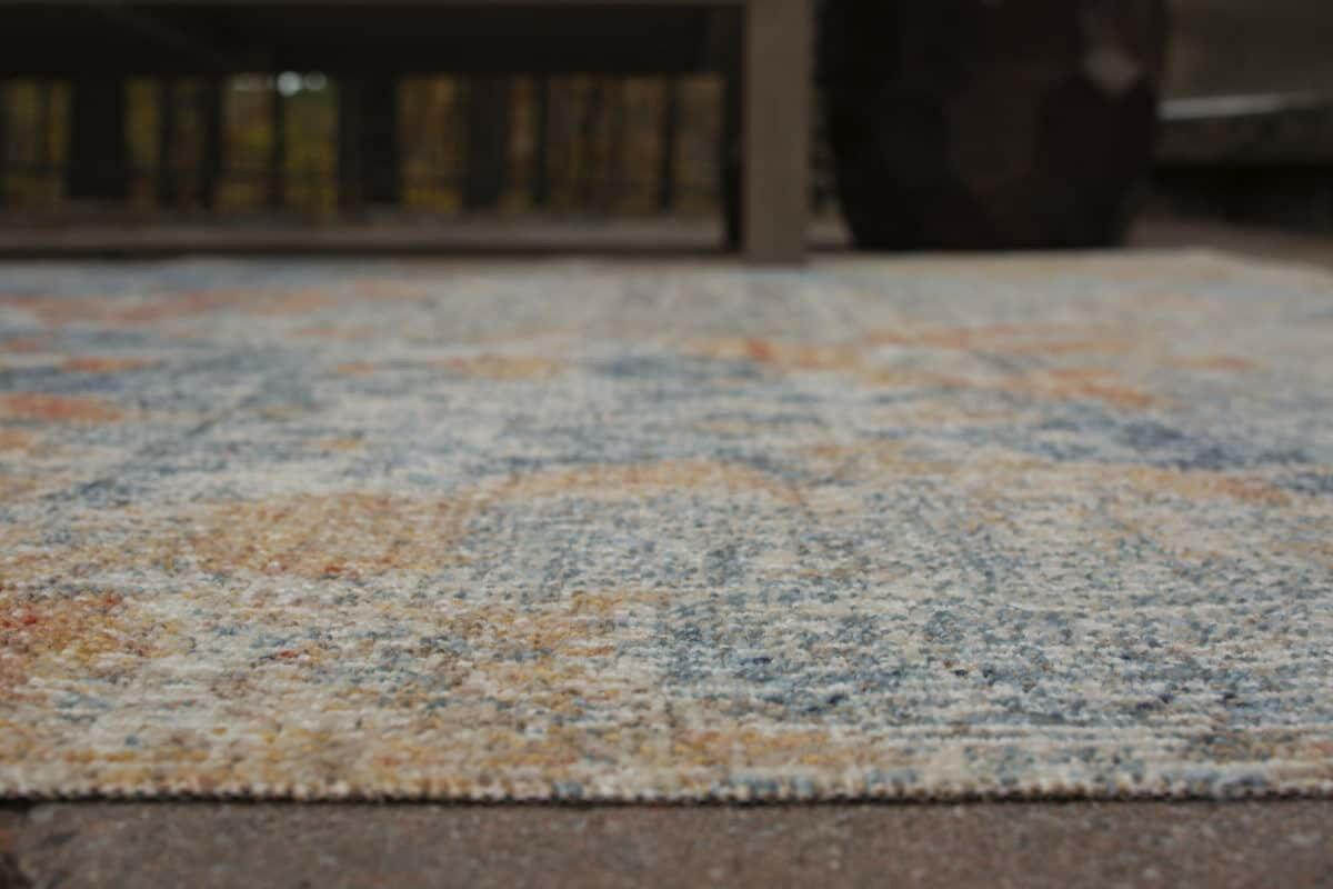 Wraylen Rug 5' X 8' R405052 - Soft Modern Area Rug for Living Room, Bedroom, Office - Non-Slip Comfortable Floor Carpet