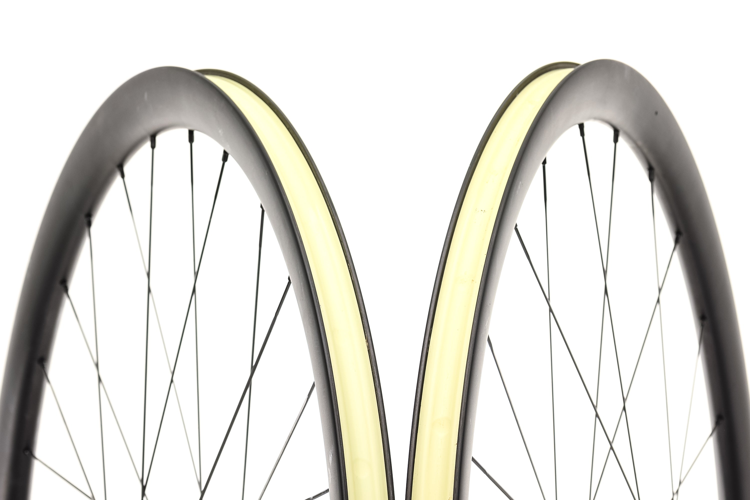 BMC CRD321 Carbon Tubeless 700c Wheelset - Lightweight Road Bike Wheels for Racing & Performance Cycling | Perfect for Road Racing, Triathlons & Endurance Rides