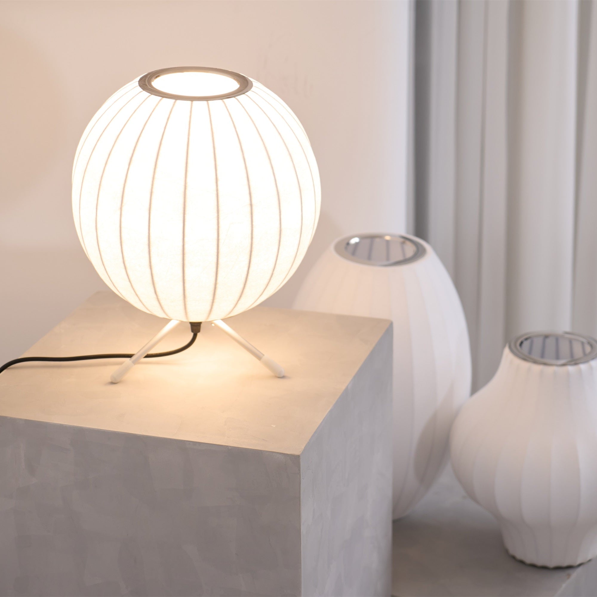 Nelson Tripod Table Lamp - Mid-Century Modern Adjustable Desk Light for Home Office, Living Room & Bedroom - Perfect for Reading, Working & Decor