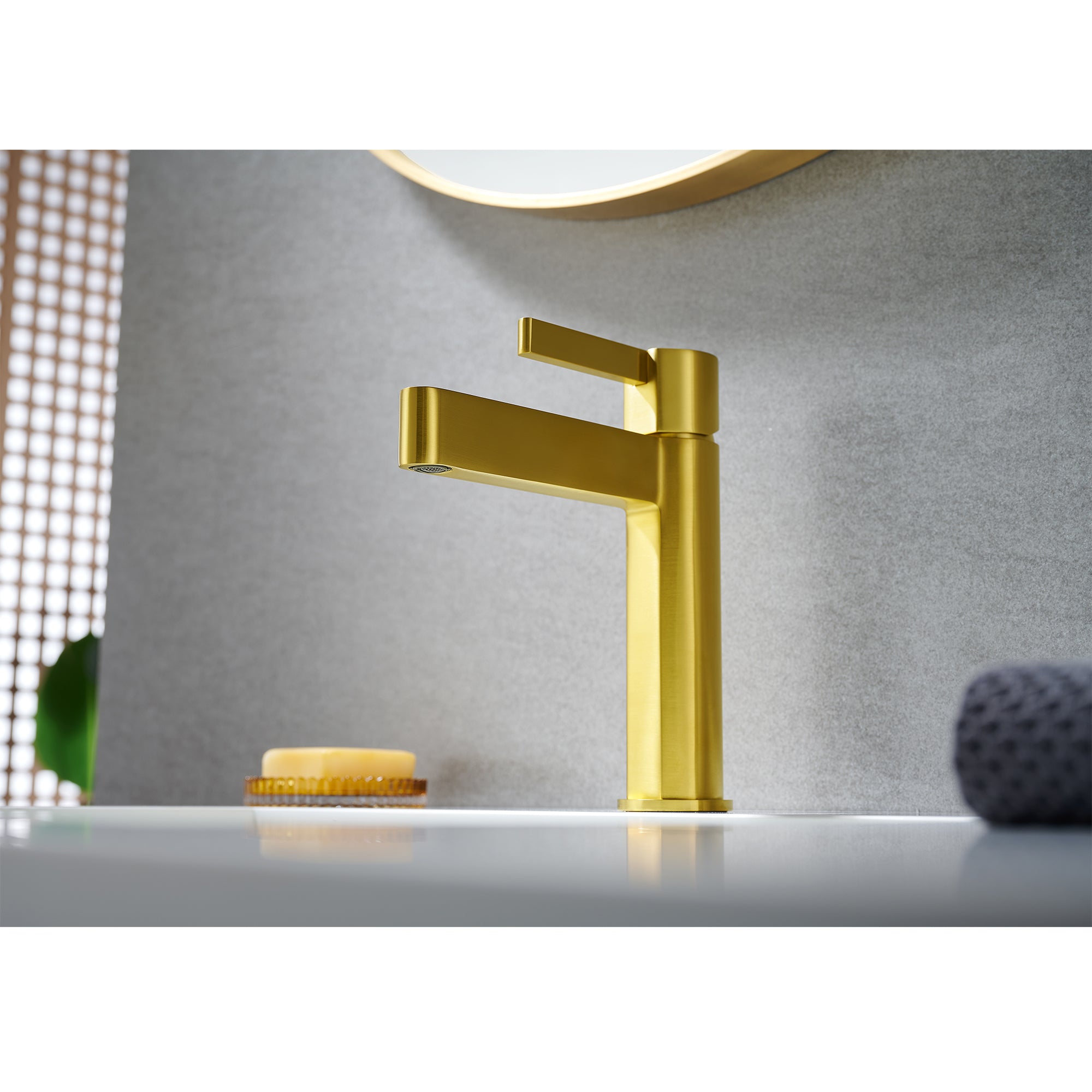 Stila Single Hole Single Handle Bathroom Faucet - Modern Chrome Bathroom Sink Faucet for Vanity, Powder Room & Guest Bath | Easy Installation & Durable Design