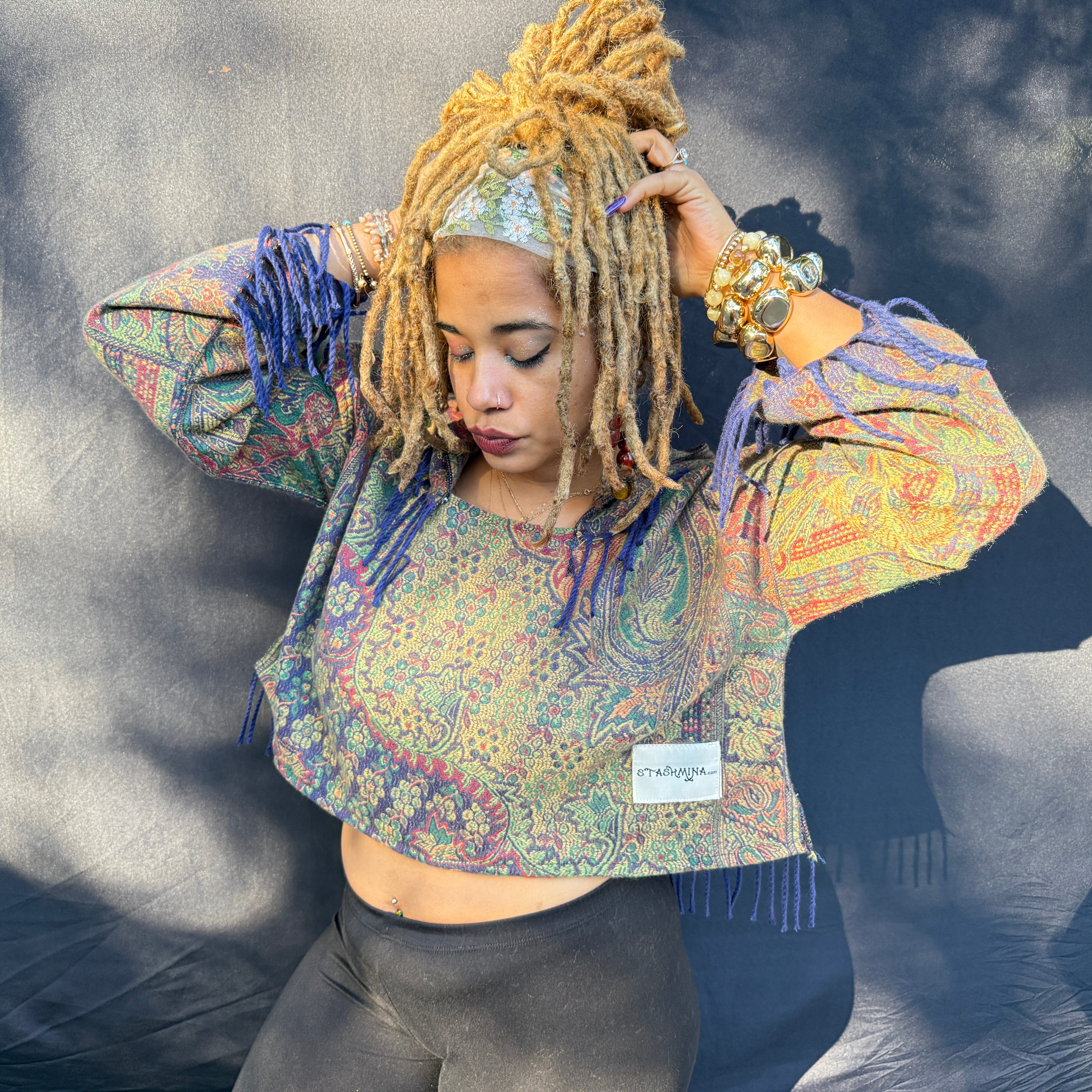 Vintage Blue Plush Pashmina Long Sleeve Crop Top - Soft & Cozy Women's Fashion for Fall/Winter, Perfect for Casual Outings & Date Nights