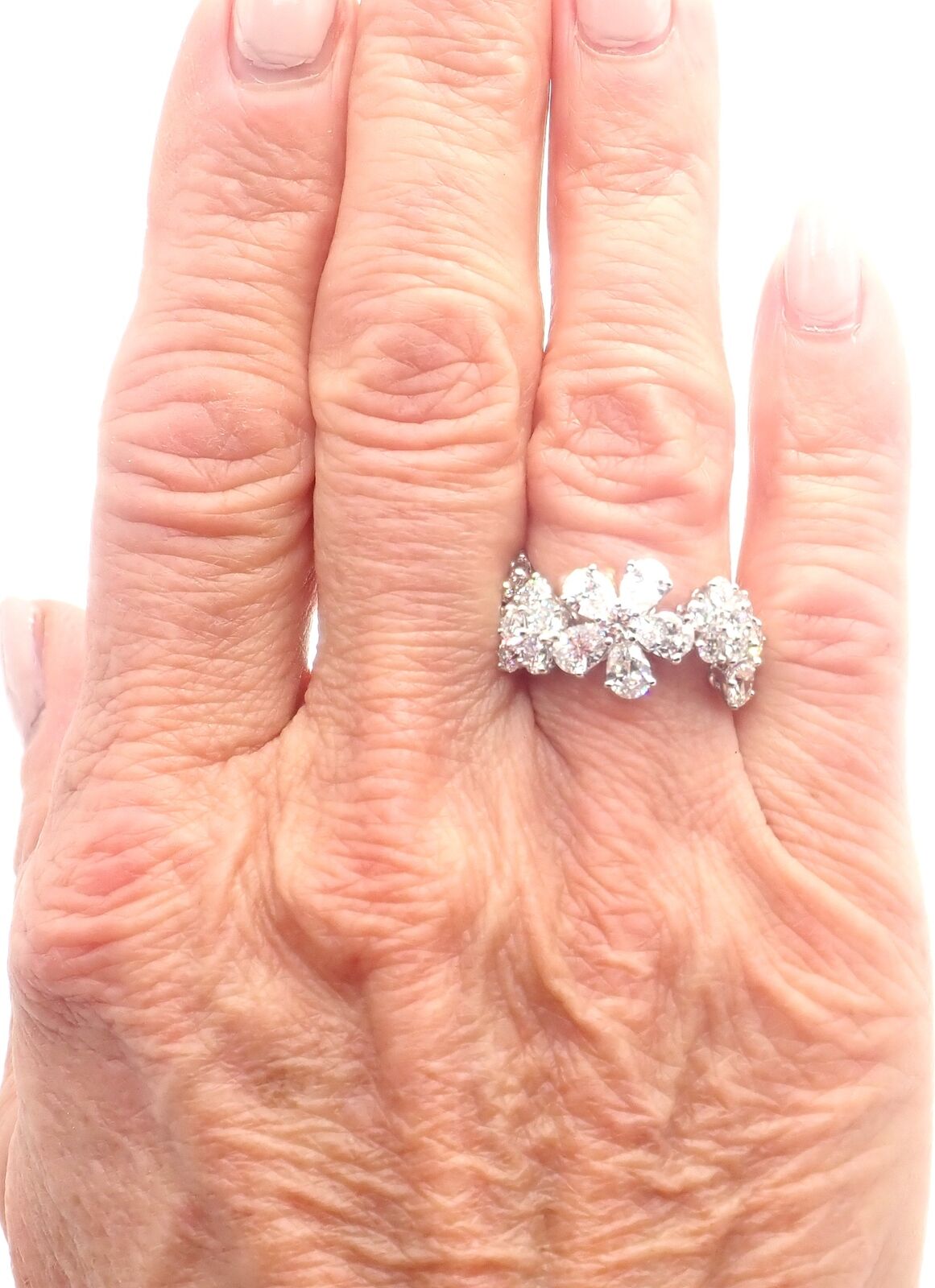Authentic Van Cleef & Arpels Folie des Pres 18k White Gold Diamond Flower Ring - Luxury Jewelry for Weddings, Anniversaries & Special Occasions