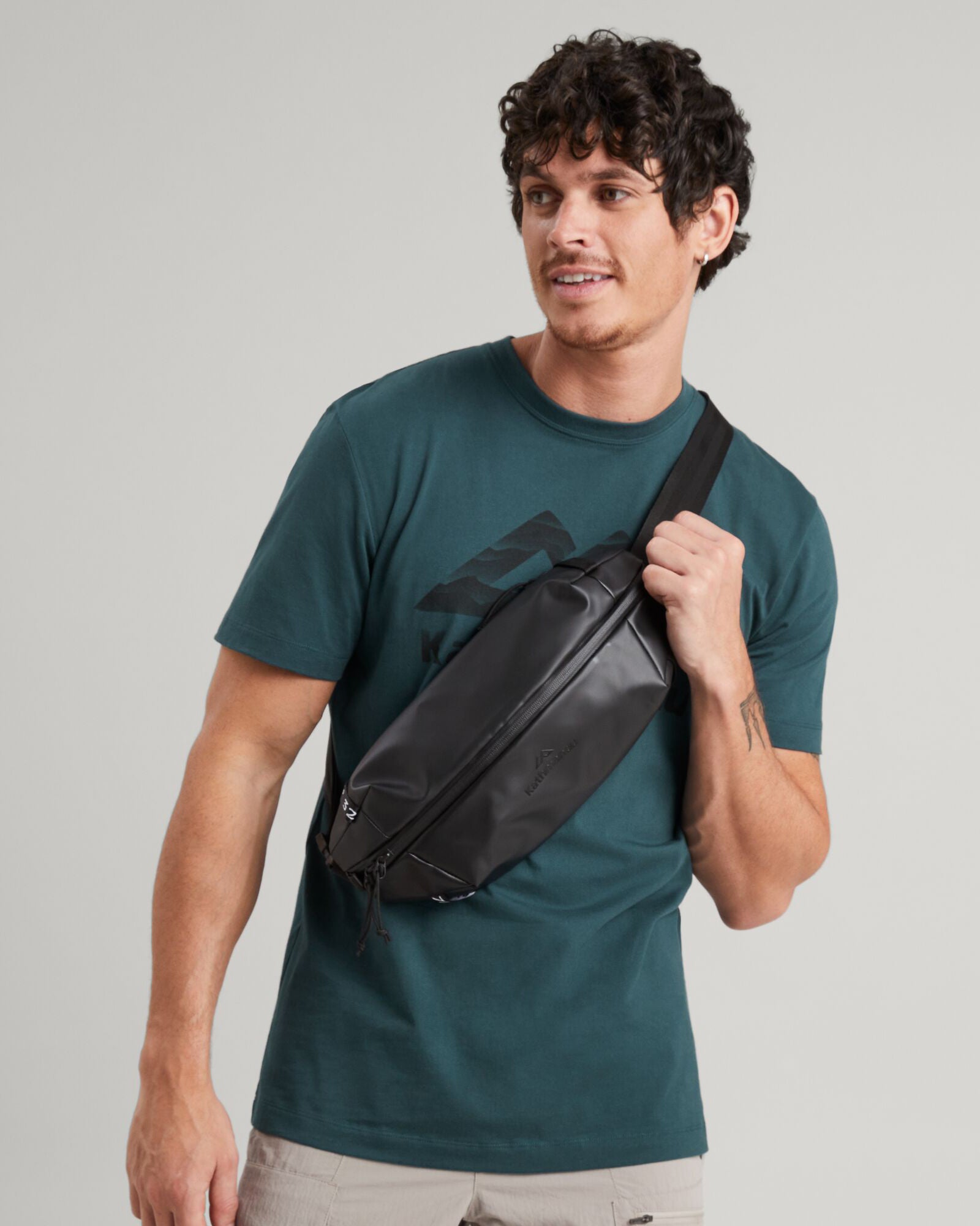 Amphi Cross Body Bag for Women - Stylish Black Stingray Leather Shoulder Purse - Perfect for Travel, Shopping & Everyday Use