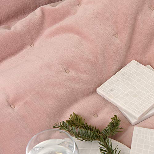 Q4 Pink