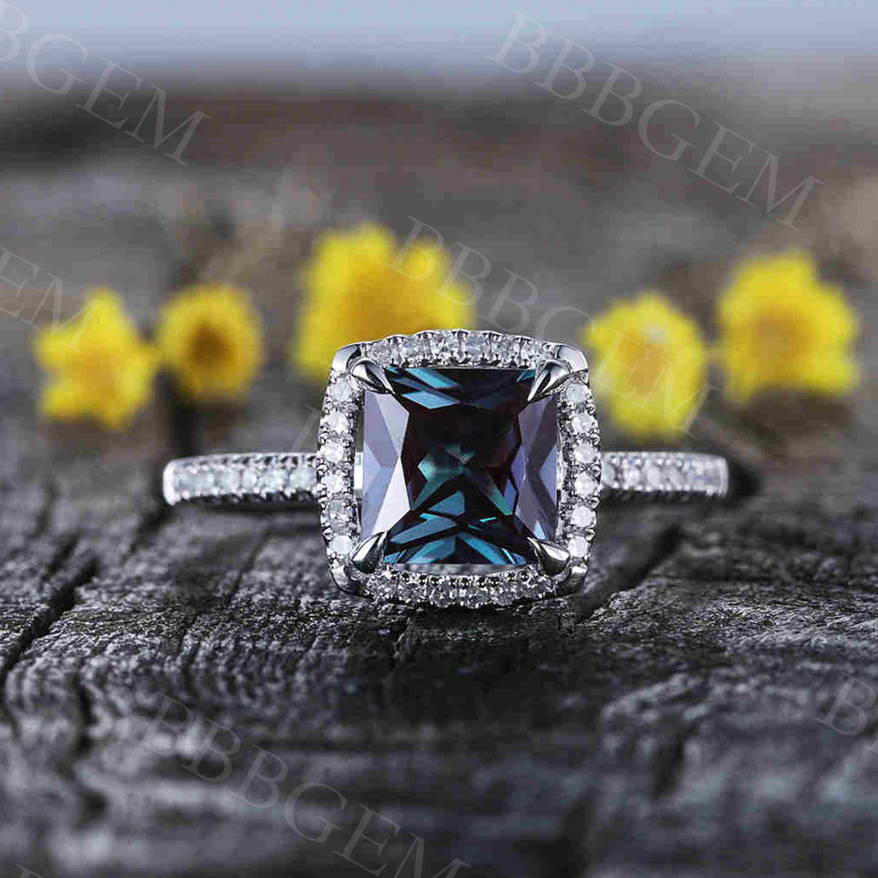 Princess Cut Alexandrite Diamond Engagement Ring - Thin Pave Half Eternity Band (7mm) - Color Changing Gemstone Ring - Art Deco Style - Perfect for Proposals, Anniversaries & Special Occasions