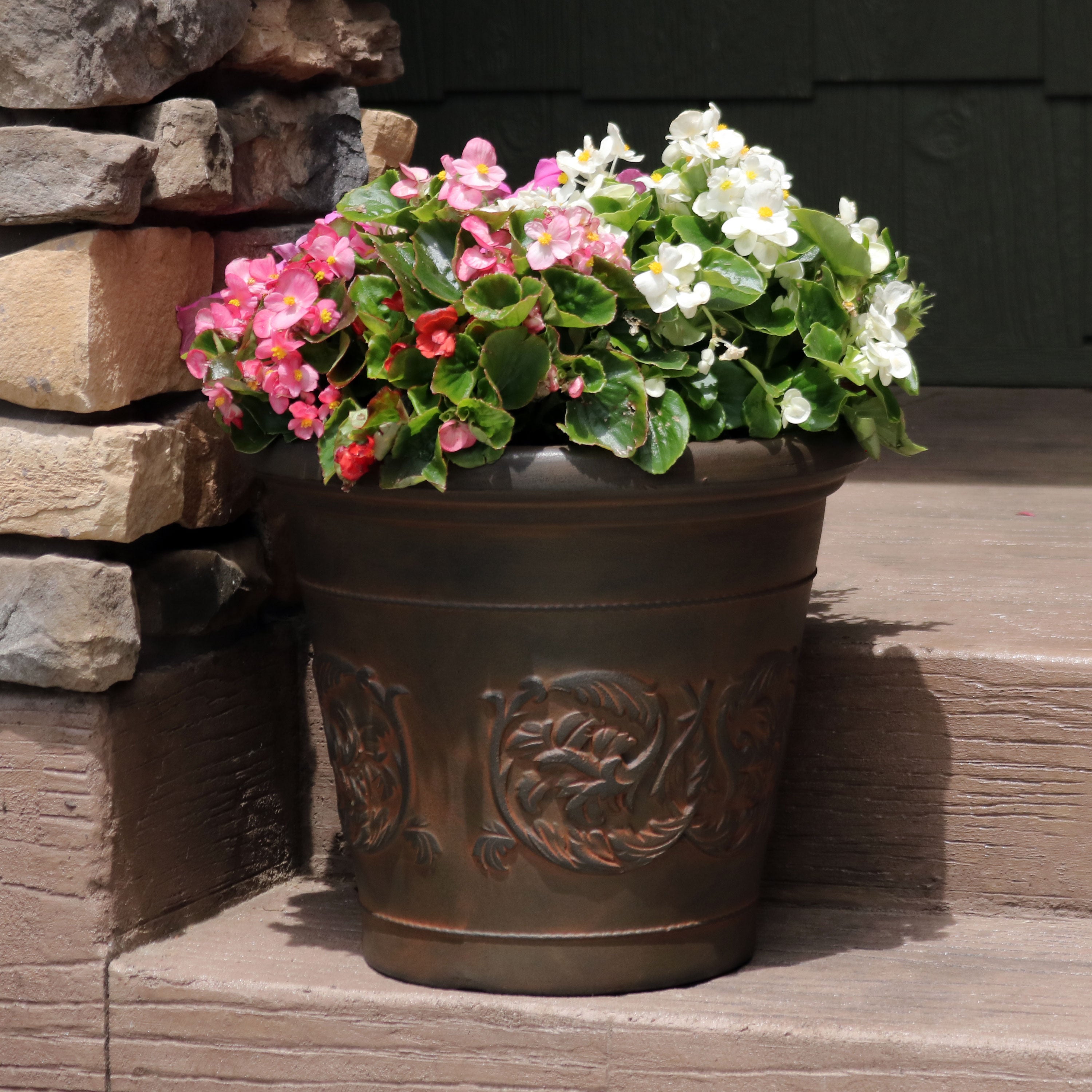 Sunnydaze Arabella Polyresin Outdoor Flower Pot Planter - Durable Garden Decor for Patio, Lawn & Backyard - Perfect for Plants, Herbs & Succulents