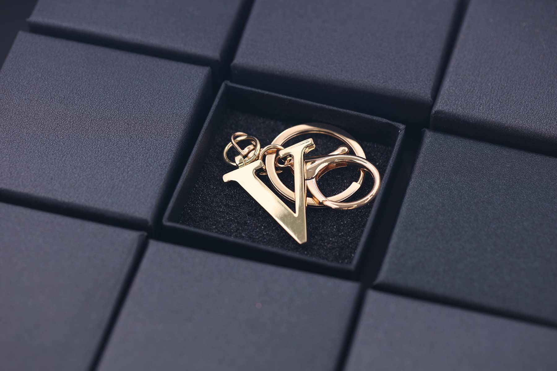 Gold Letter A-Z Keychain for Women - Personalized Alphabet Initial Charm for Handbags, Purses & Bags | Stylish Gift Idea for Birthdays & Travel Accessories
