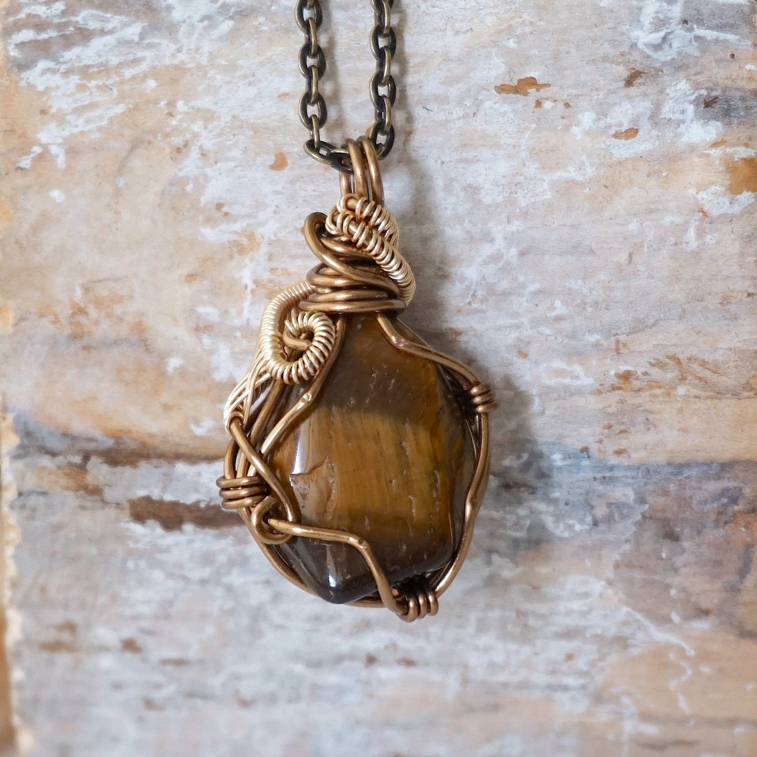 Handmade Wire Wrapped Raw Tiger's Eye Pendant Necklace - Antique Bronze & Gold Plated Jewelry for Women - Perfect for Boho Style, Spiritual Healing & Everyday Wear