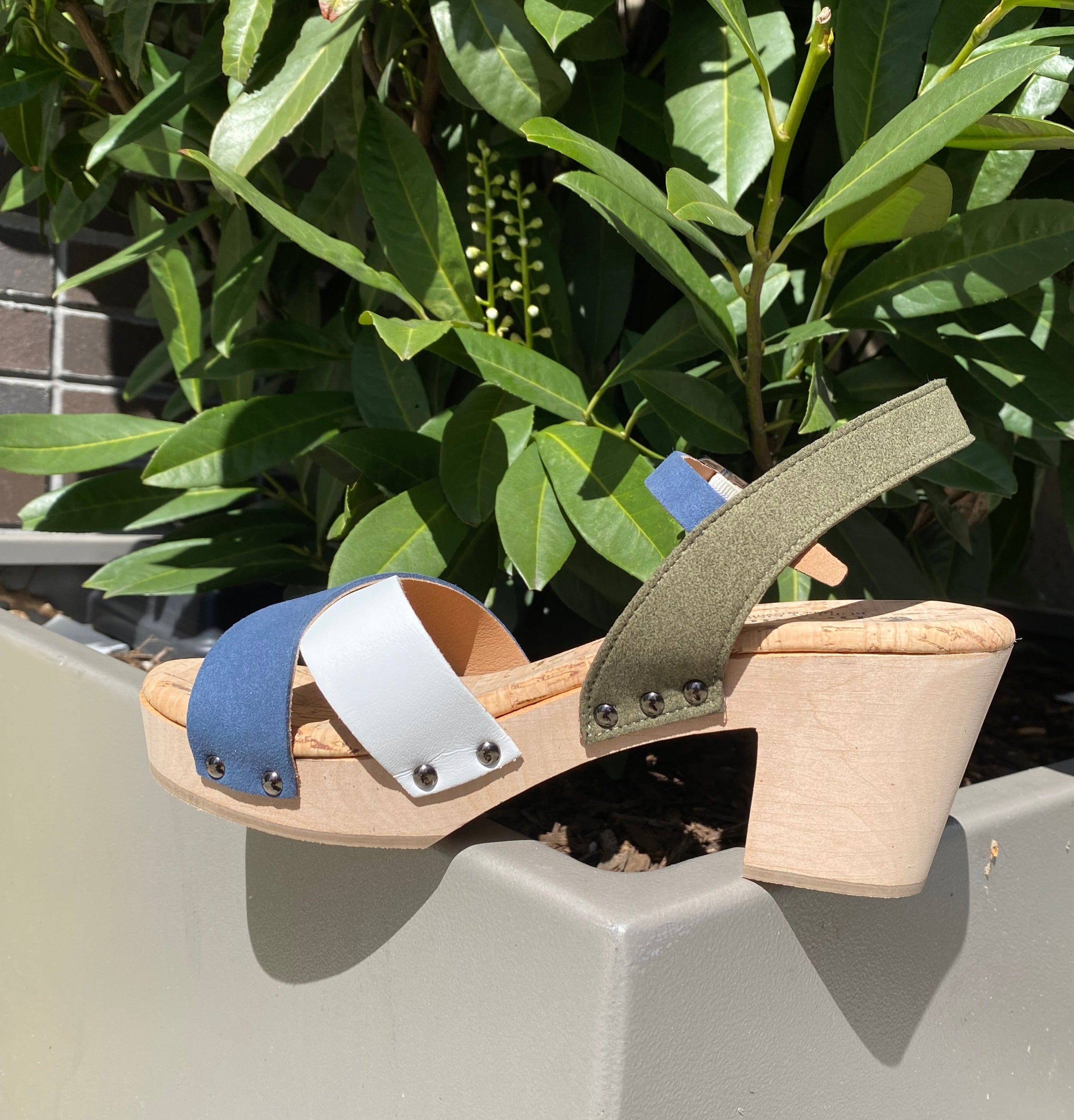 Novacas Chloe Clog - Comfortable & Stylish Women's Slip-On Shoes for Casual Wear, Work & Outdoor Activities