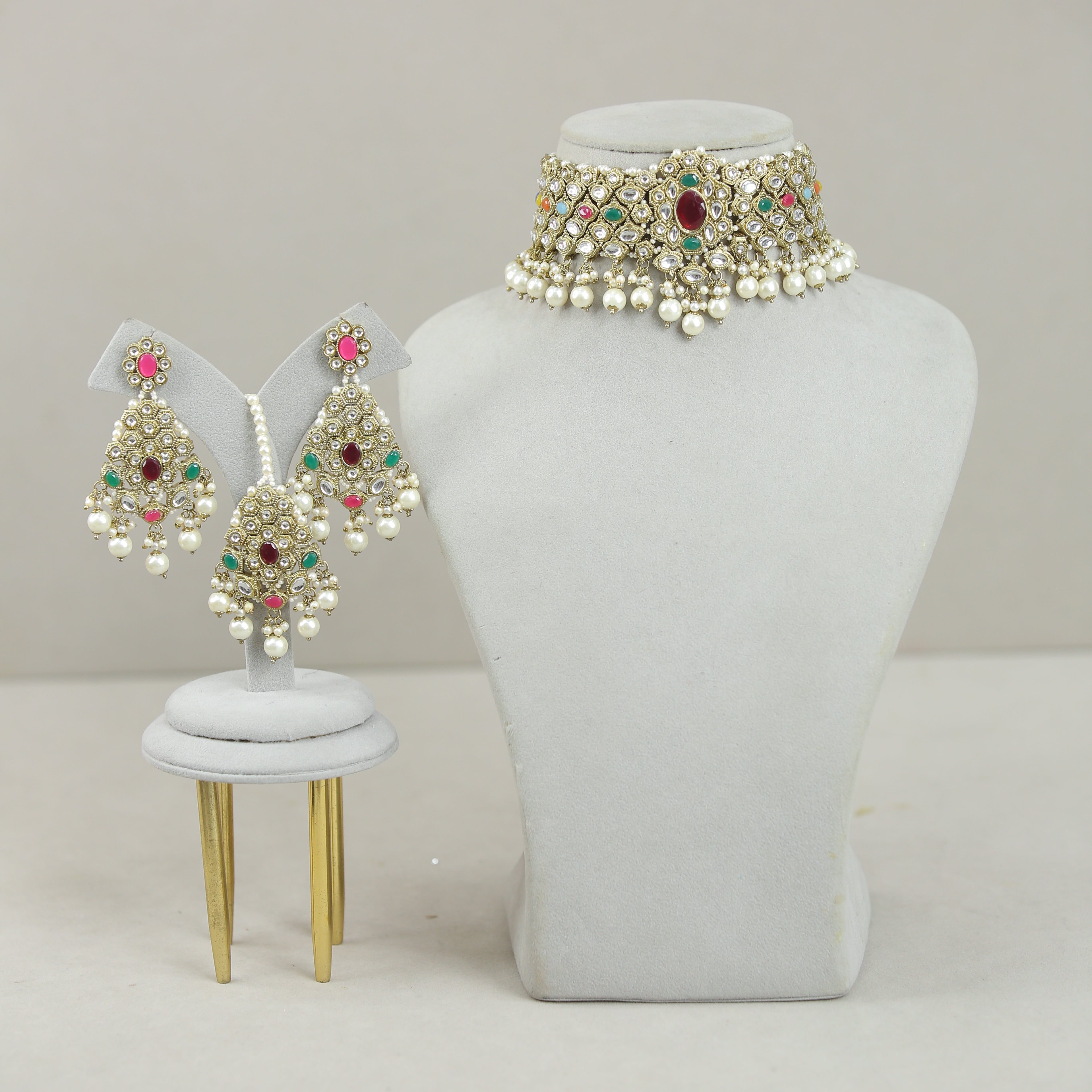 Avisha Kundan Full Set Jewelry - Exquisite Indian Bridal Necklace Set for Weddings & Special Occasions
