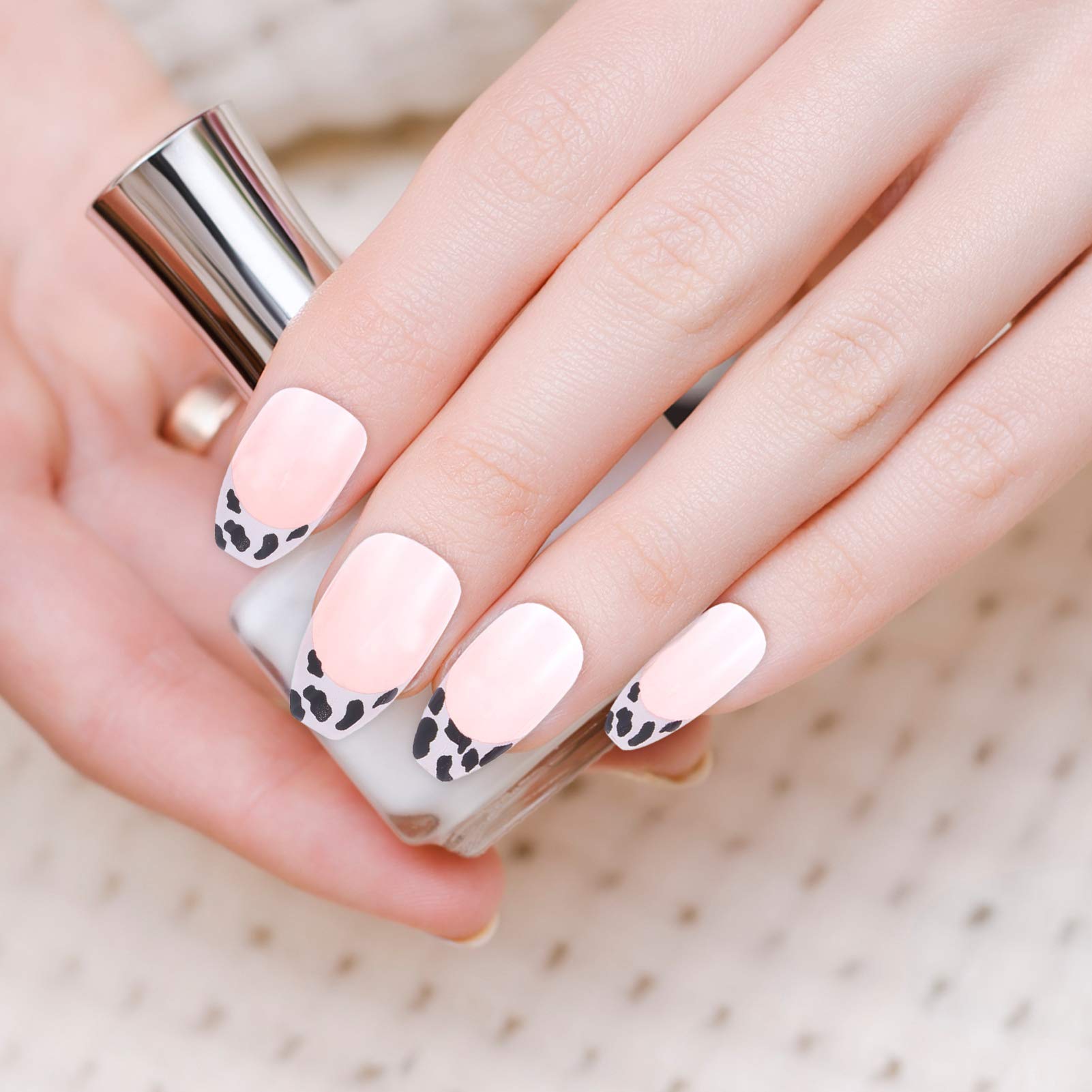 Beaupretty 48pcs Milk Pattern Press on Nails - Full Cover Artificial Nail Tips with Nail Art Stickers & Decals for DIY Nail Decorations | Perfect for Parties, Weddings, and Everyday Glam