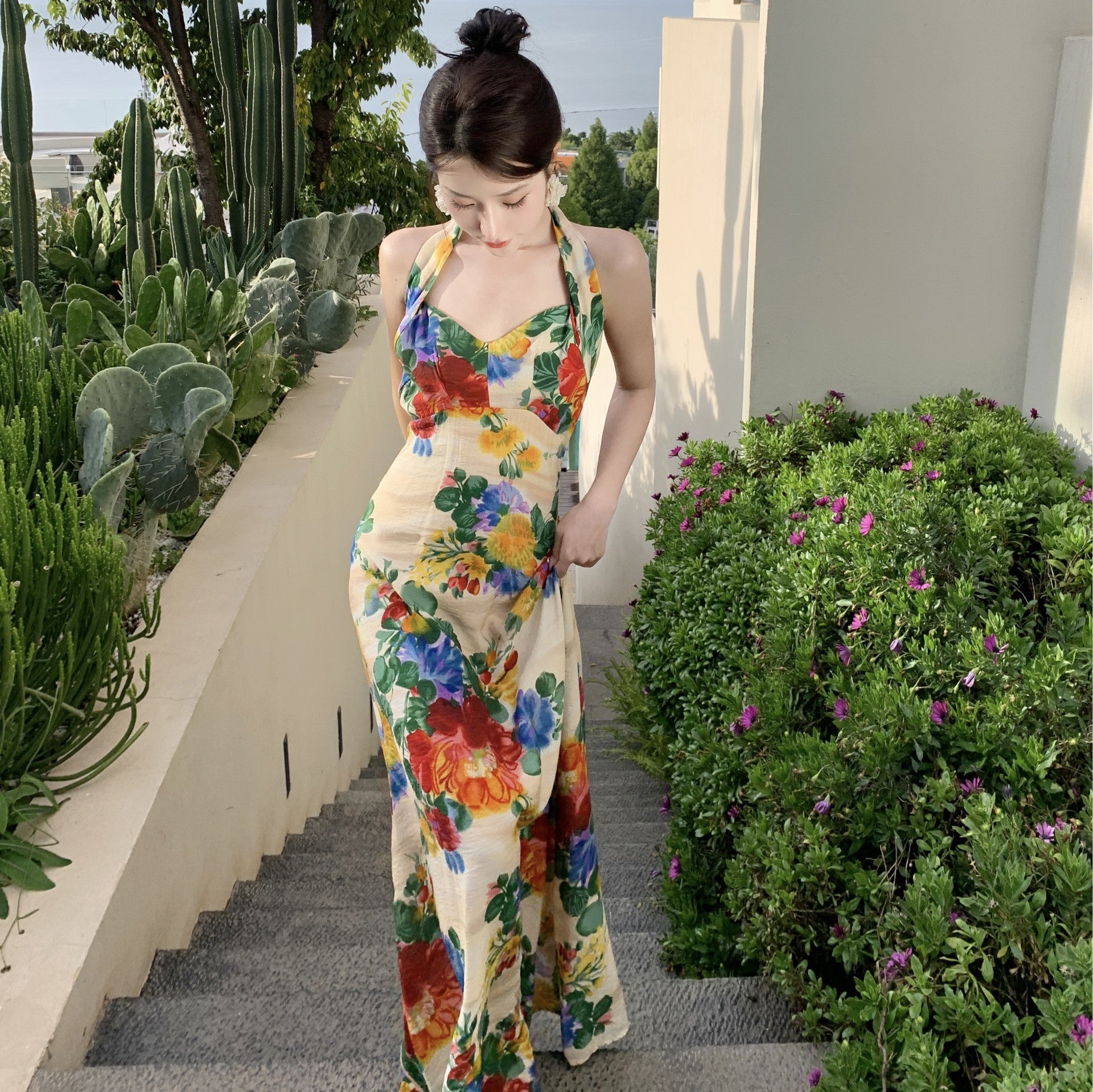 Vintage Backless Halter Neck Long Dress for Women - Elegant Summer Beach Party Maxi Dress | Perfect for Weddings, Vacations & Evening Events