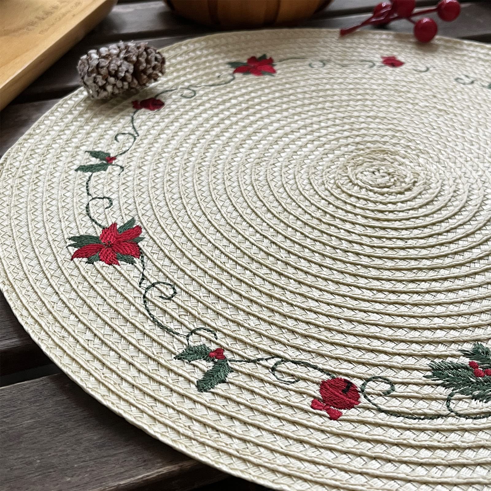 LaneVines Christmas Placemats Set of 4 - Round Embroidered Holiday Table Mats for Kitchen & Dining Decor - Perfect for Christmas Dinner, Party, and Festive Home Decorations