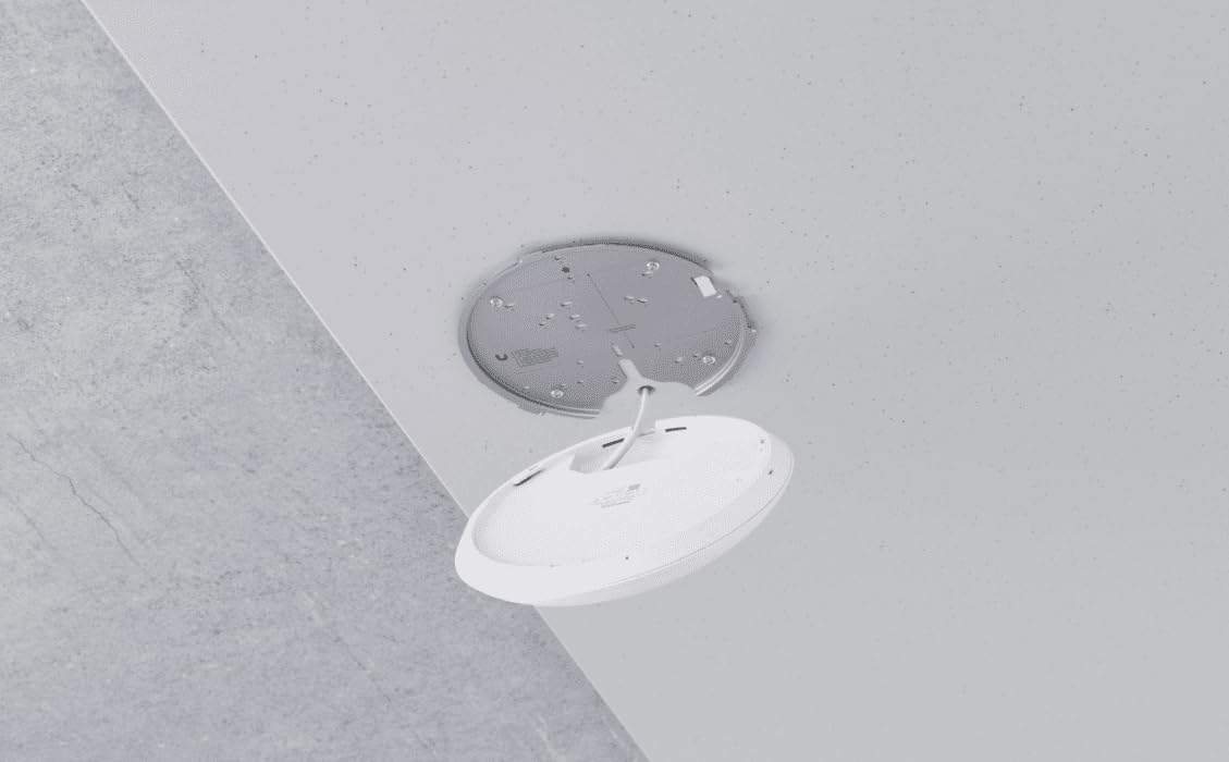Ubiquiti UniFi 7 Pro Ceiling-Mount WiFi 7 Access Point with PoE & 2.5GbE Uplink - High-Speed Wireless for Offices, Hotels & Smart Homes