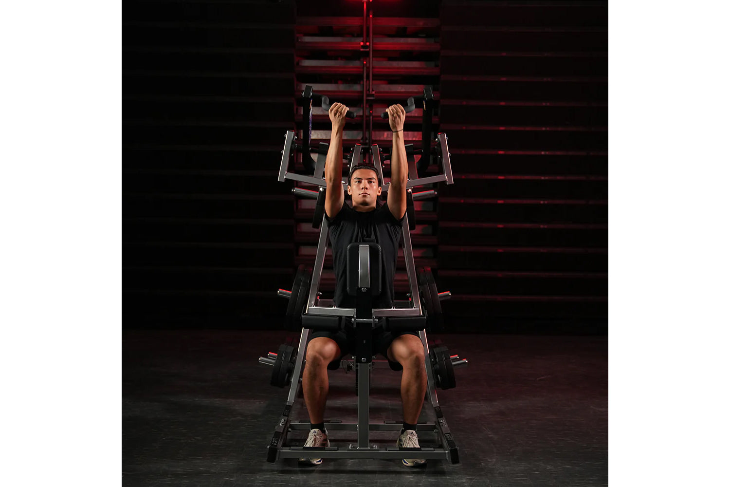 Hammer Strength Plate Loaded Iso-Lateral Front Lat Pulldown Machine - Professional Gym Equipment for Back Workouts & Strength Training - Perfect for Home Gyms & Commercial Fitness Centers