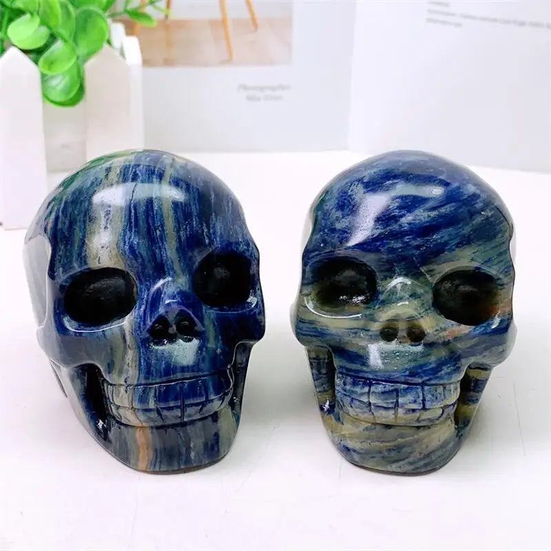 Natural Blue Sodalite Skull Carving - Polished Quartz Healing Stone for Meditation, Reiki & Home Decor - Handcrafted Gemstone for Spiritual Healing & DIY Crafts (1pc) - Perfect for Yoga Spaces, Altars & Gift Giving