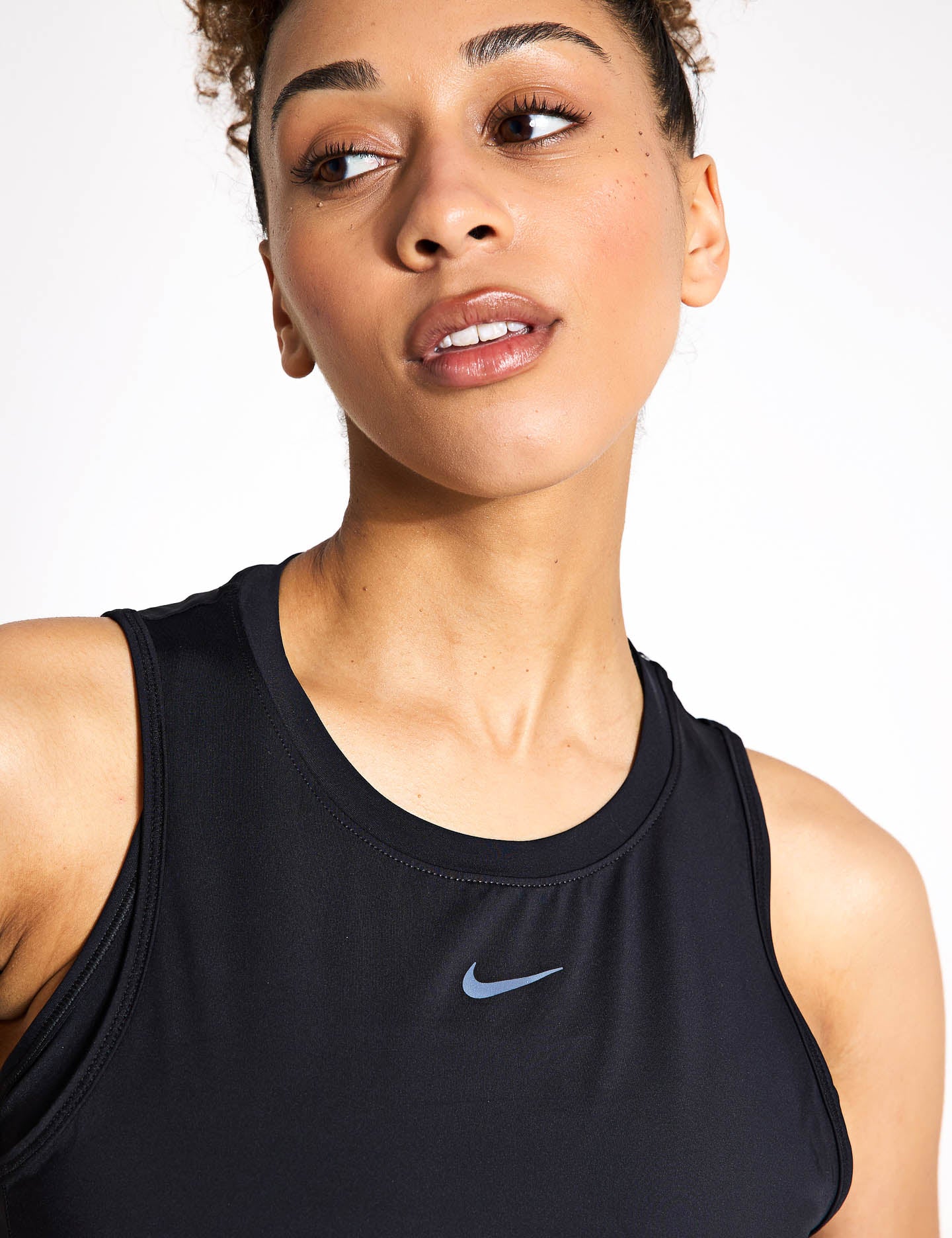 Classic Dri-FIT Cropped Tank Top for Women - Breathable Workout Top in Black - Perfect for Gym, Yoga & Running
