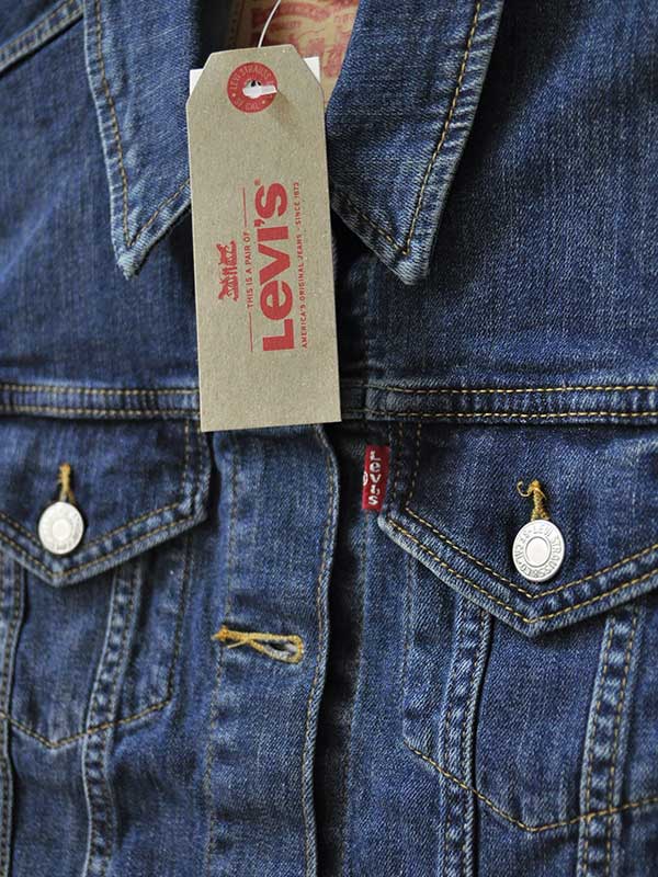Levi's Women's Original Trucker Jacket - Sweet Jane Medium Wash Denim Jacket for Casual Wear & Street Style Outfits