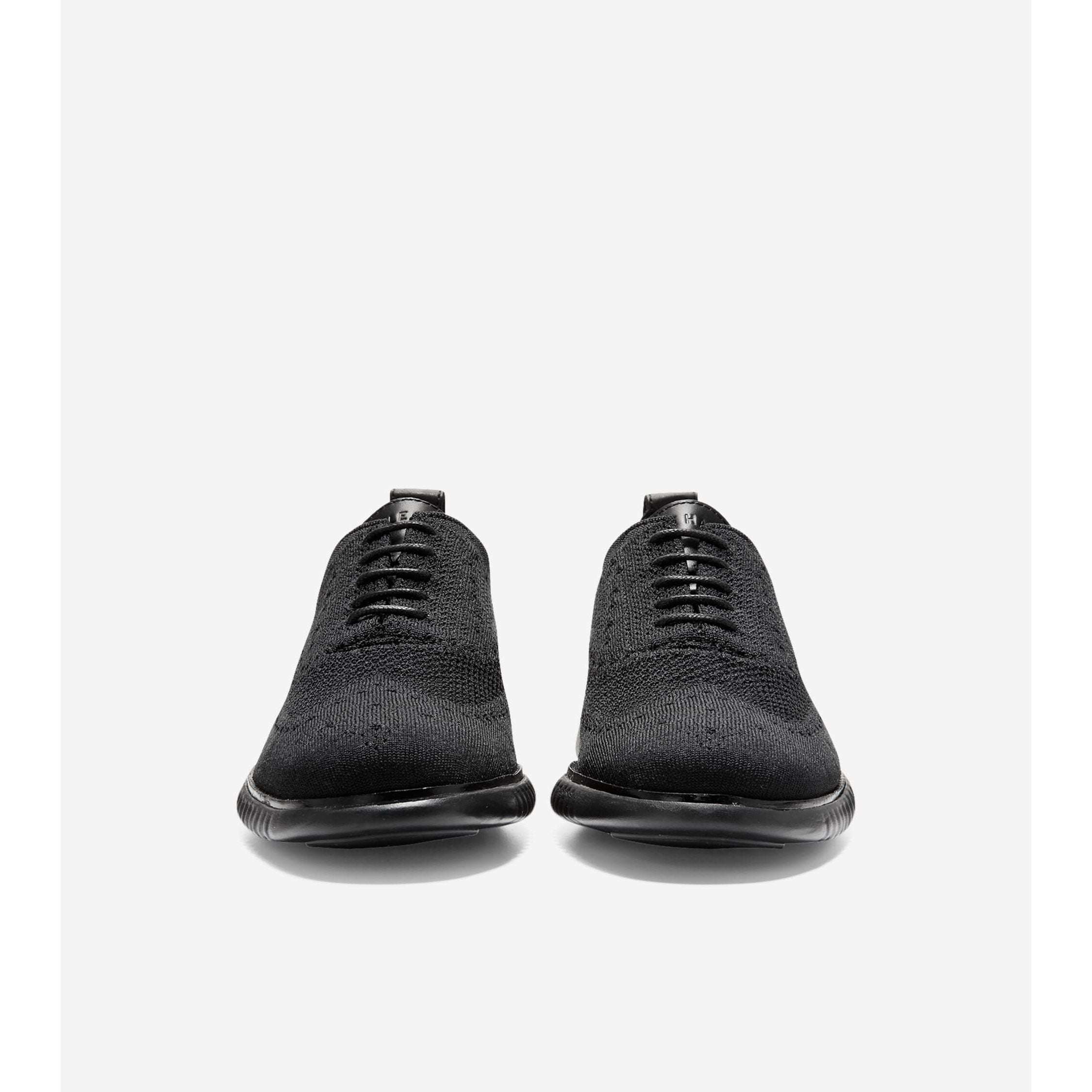 Cole Haan Men's 2.ZERØGRAND Stitchlite™ Wingtip Oxford Shoes - Lightweight Comfort Dress Shoes for Business, Office & Formal Occasions