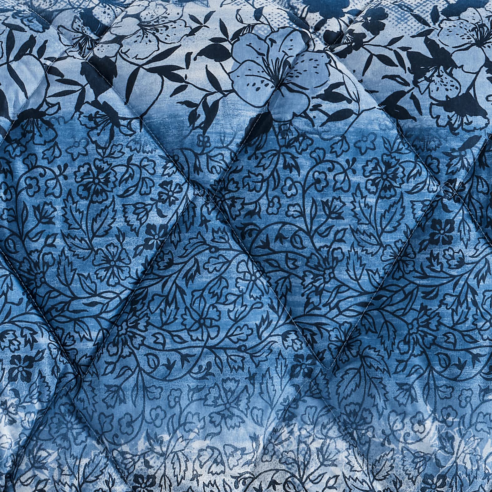 Empire Home Fashi Istanbul Collection Handmade 5-Piece Comforter Set - Cotton Blend Modern Bedding with Matching Shams & Throw Pillows (Light Blue Floral, California King) - Perfect for Master Bedrooms, Guest Rooms & Luxury Home Decor