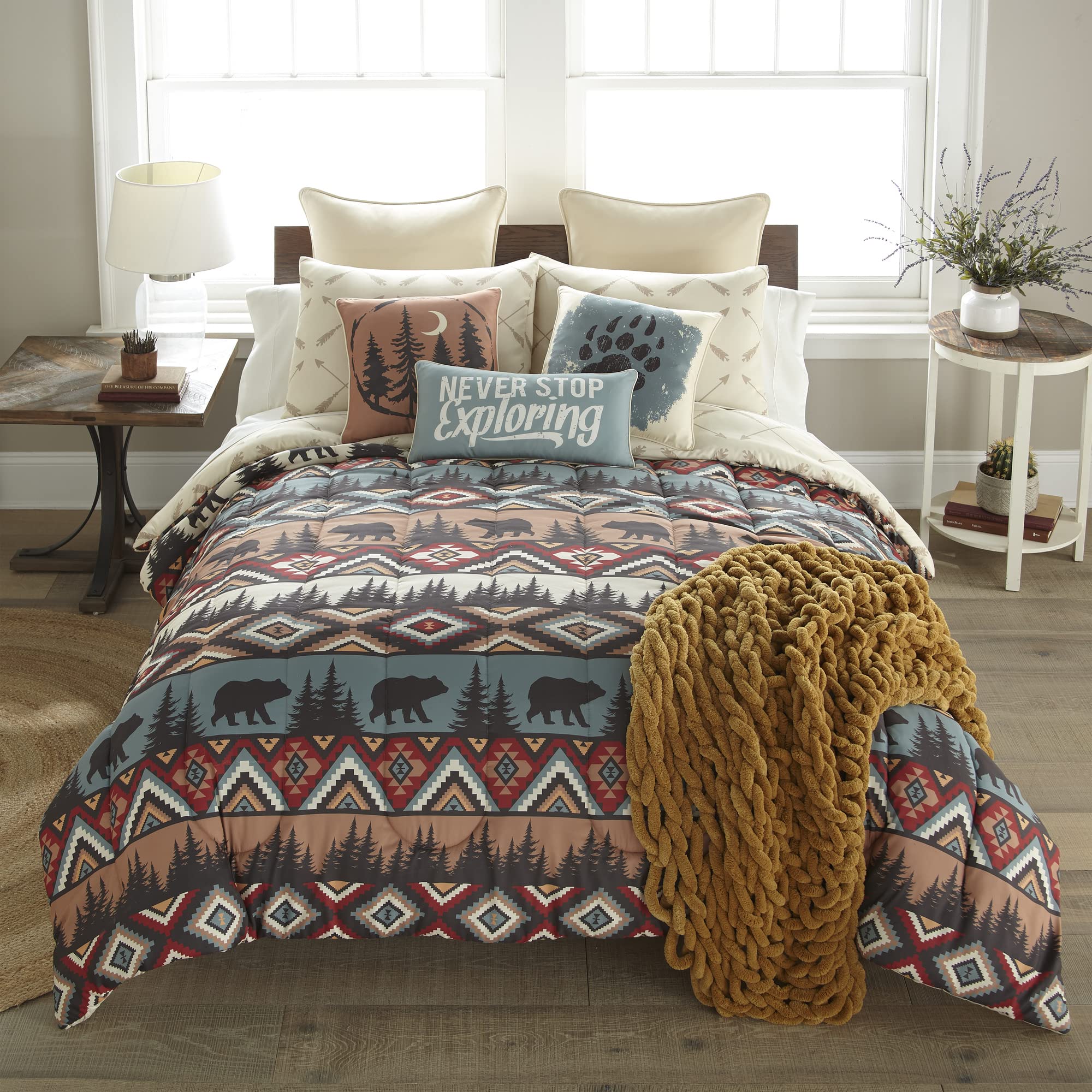 Donna Sharp Queen Bedding Set - 3 Piece Bear Totem Lodge Comforter Set with Queen Comforter & 2 Standard Pillow Shams - Machine Washable - Cozy Cabin Retreat & Lodge Style Bedroom Decor