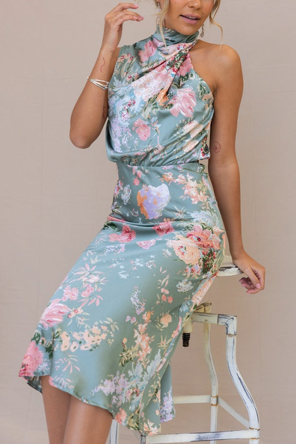 Floral Halter Neck Maxi Dress with Elastic Waist - Perfect for Wine Country Dates, Summer Weddings & Beach Vacations