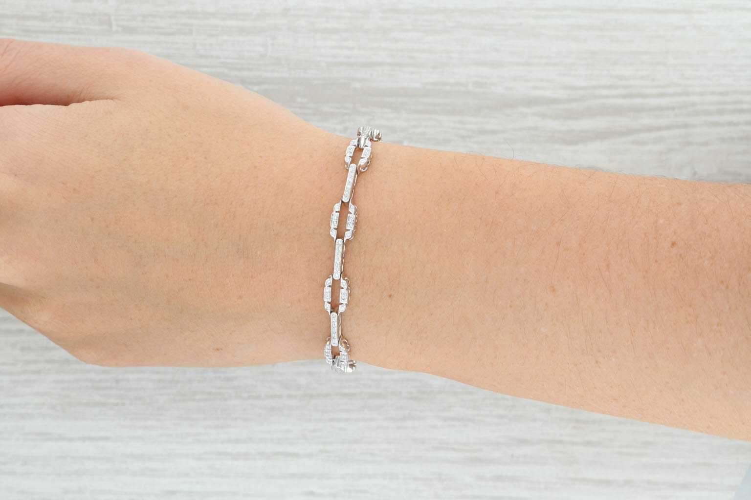 0.48ctw Diamond Tennis Bracelet in 18K White Gold - 6.75