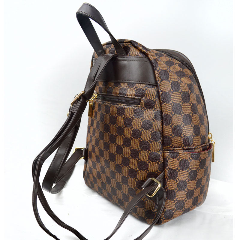 Carnaby Of London Augusta Embossed Initial Backpack - Stylish Leather Backpack for Women, Monogrammed School Bag & Travel Laptop Backpack - Perfect for Work, College & Daily Commute