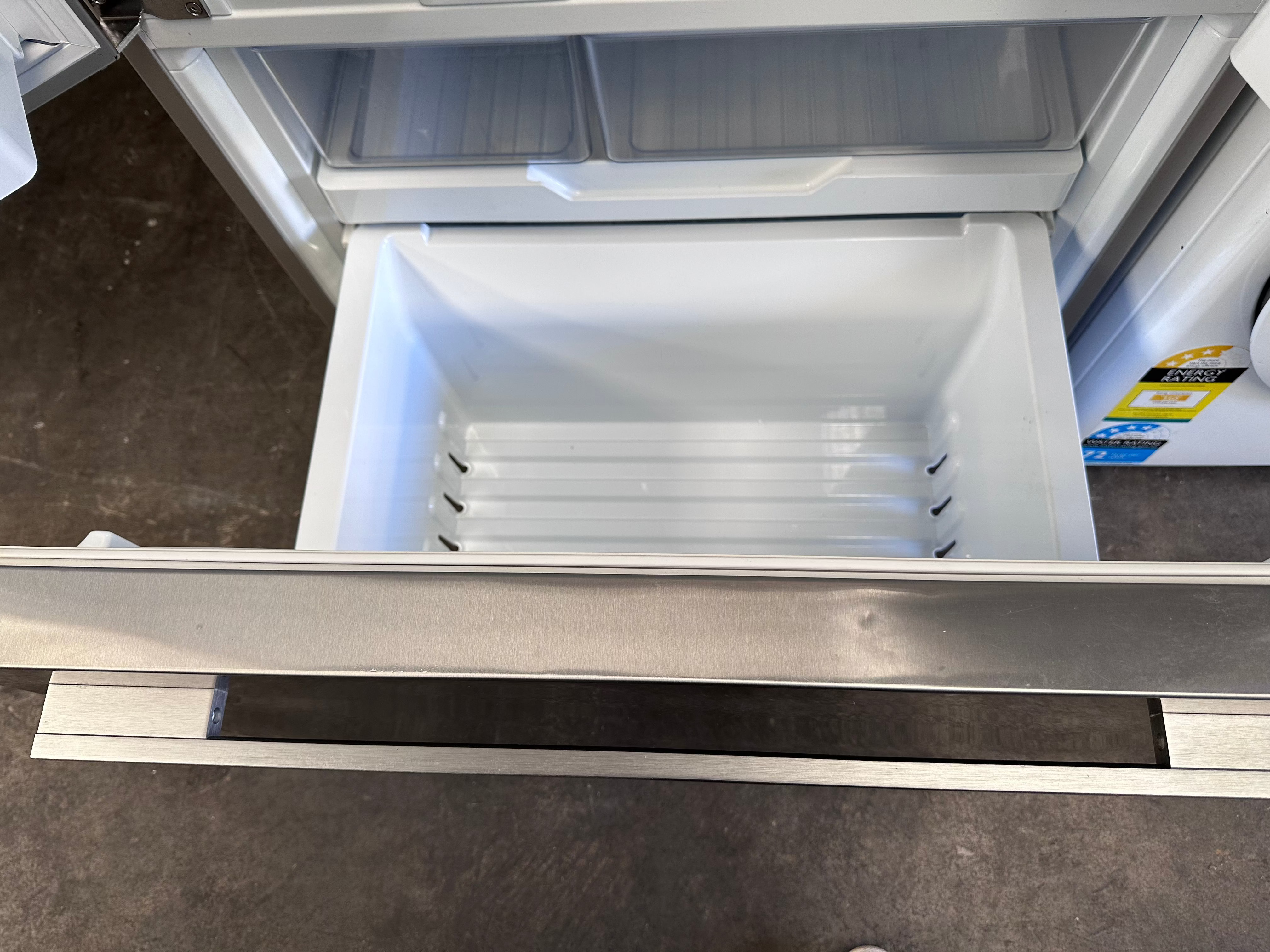 Fisher & Paykel 519L Stainless Steel French Door Refrigerator - Energy Efficient & Spacious [Certified Refurbished] for Modern Kitchens & Open-Plan Living Spaces