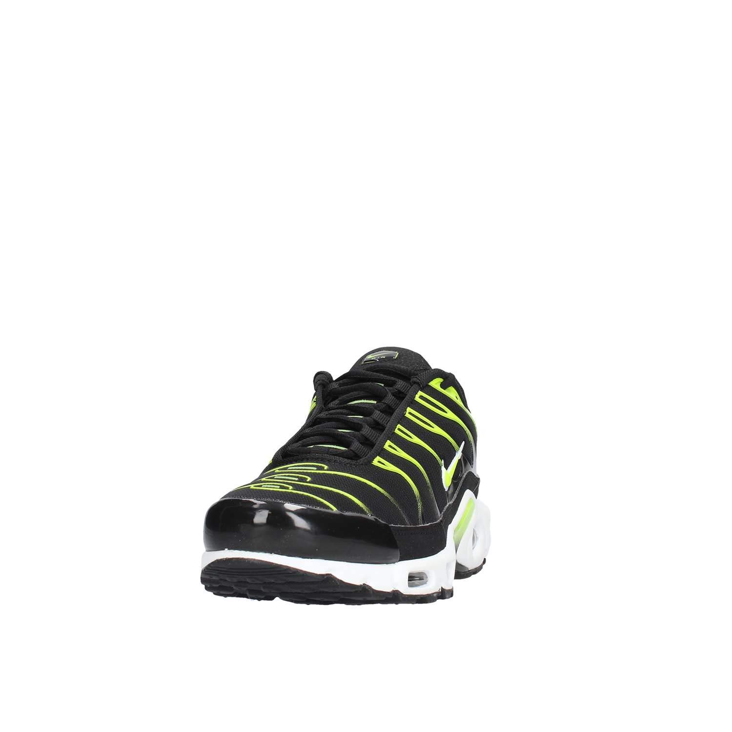 Nike Men's Running Sneakers - Lightweight Gym Shoes for Workouts & Training | Perfect for Jogging, Fitness & Casual Wear