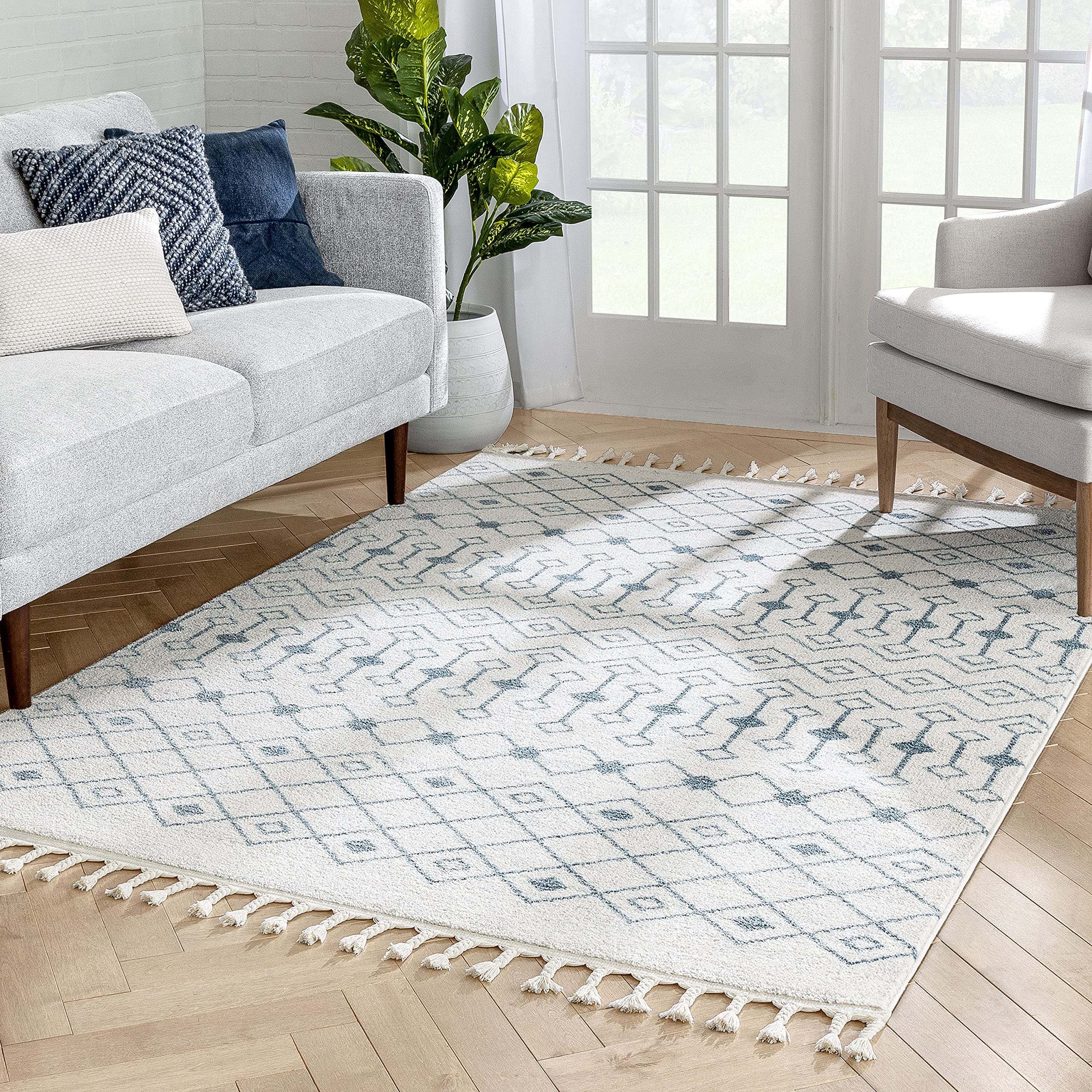 Well Woven Serenity Transistora Light Blue Ivory Nordic Tribal Trellis Pattern 5'3