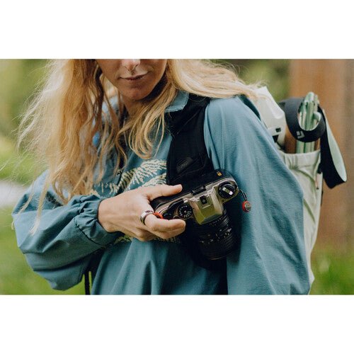 Peak Design 25L Outdoor Backpack - Waterproof Hiking Backpack with Laptop Compartment - Perfect for Travel, Camping & Daily Commute