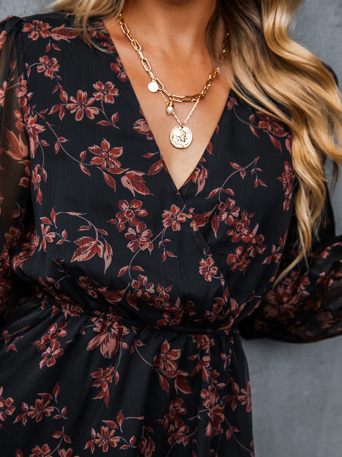 CUPSHE Women's Mini Dress Casual V-Neck Chiffon Long Peasant Sleeves Flowy Summer Dress for Beach, Party & Vacation | Spring & Summer Fashion