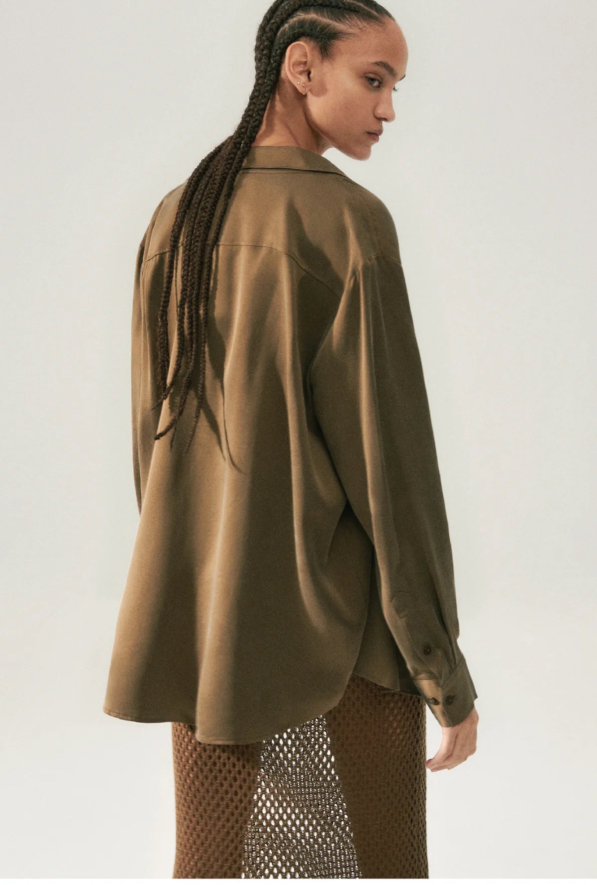 Stylish Boyfriend Shirt in Dark Earth - Comfortable Oversized Women's Top for Casual Wear & Layering