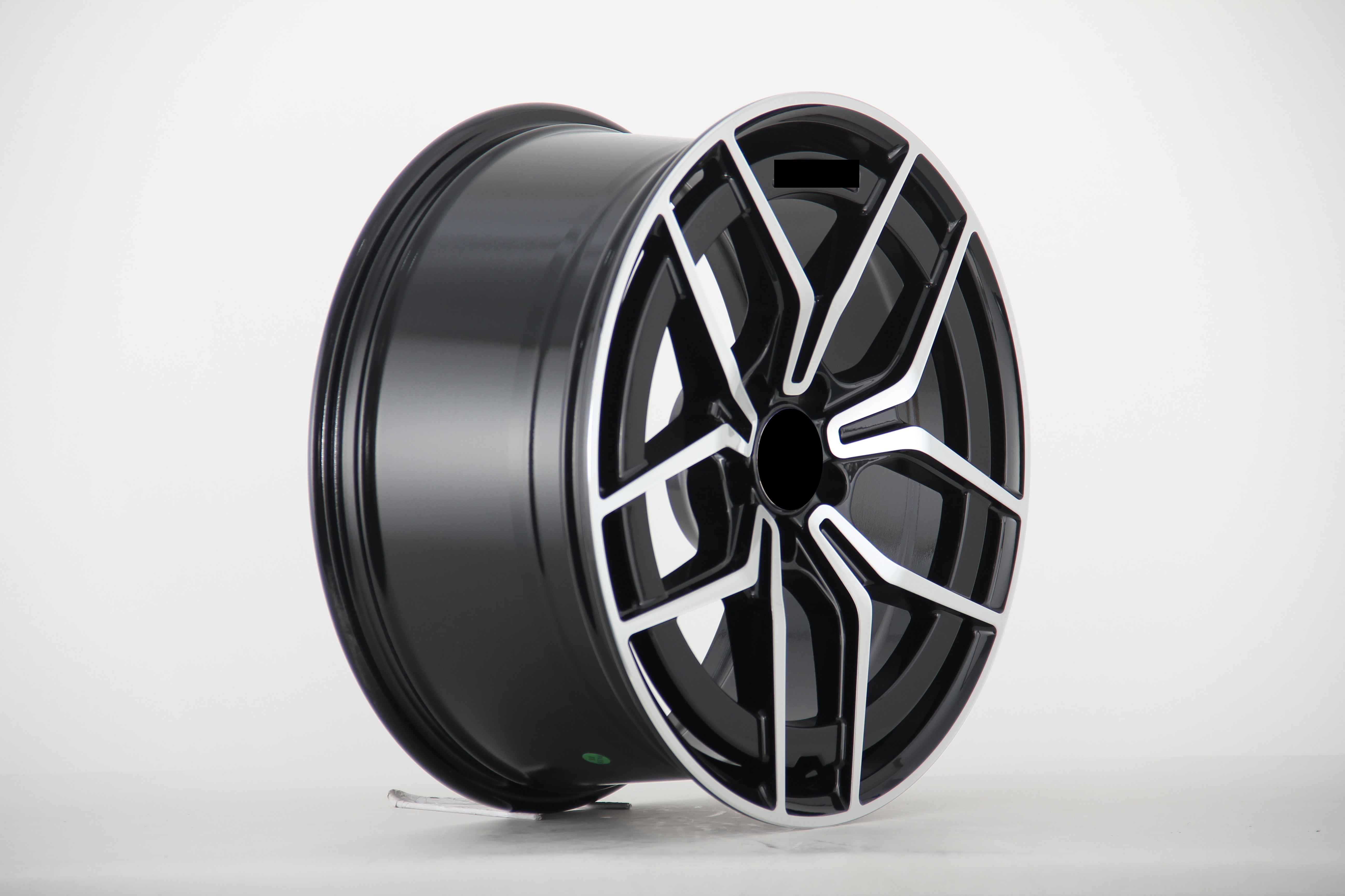 19-Inch Alloy Wheels for Mercedes Benz C180 C250 C300 C350 C400 C550 C63 CL500 CL65 CLA250 CLA45 - Perfect for Luxury Car Upgrades & Performance Enhancement