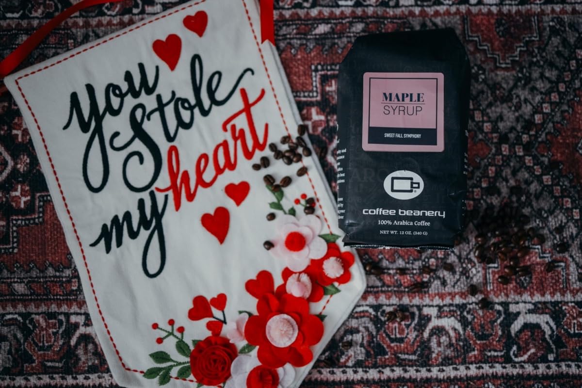 Premium Maple Syrup Flavored Arabica Coffee Beans - Medium Roast Whole Bean Coffee, 12oz Bag - Perfect for Breakfast, Office & Cozy Home Brewing
