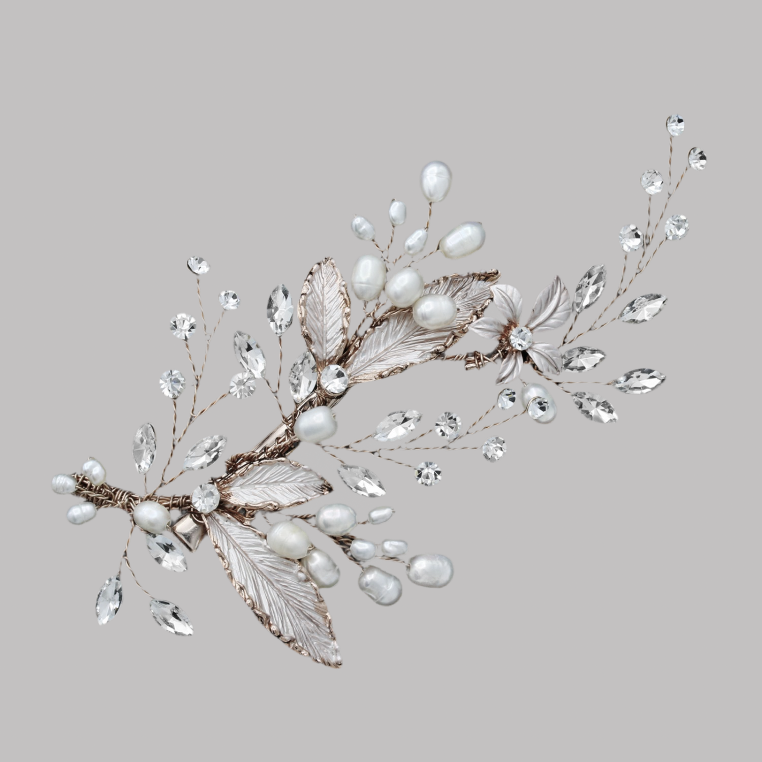 WILHELMINA Freshwater Pearl & Crystal Bridal Hair Clip - Elegant Wedding Accessory for Brides, Bridesmaids & Special Occasions