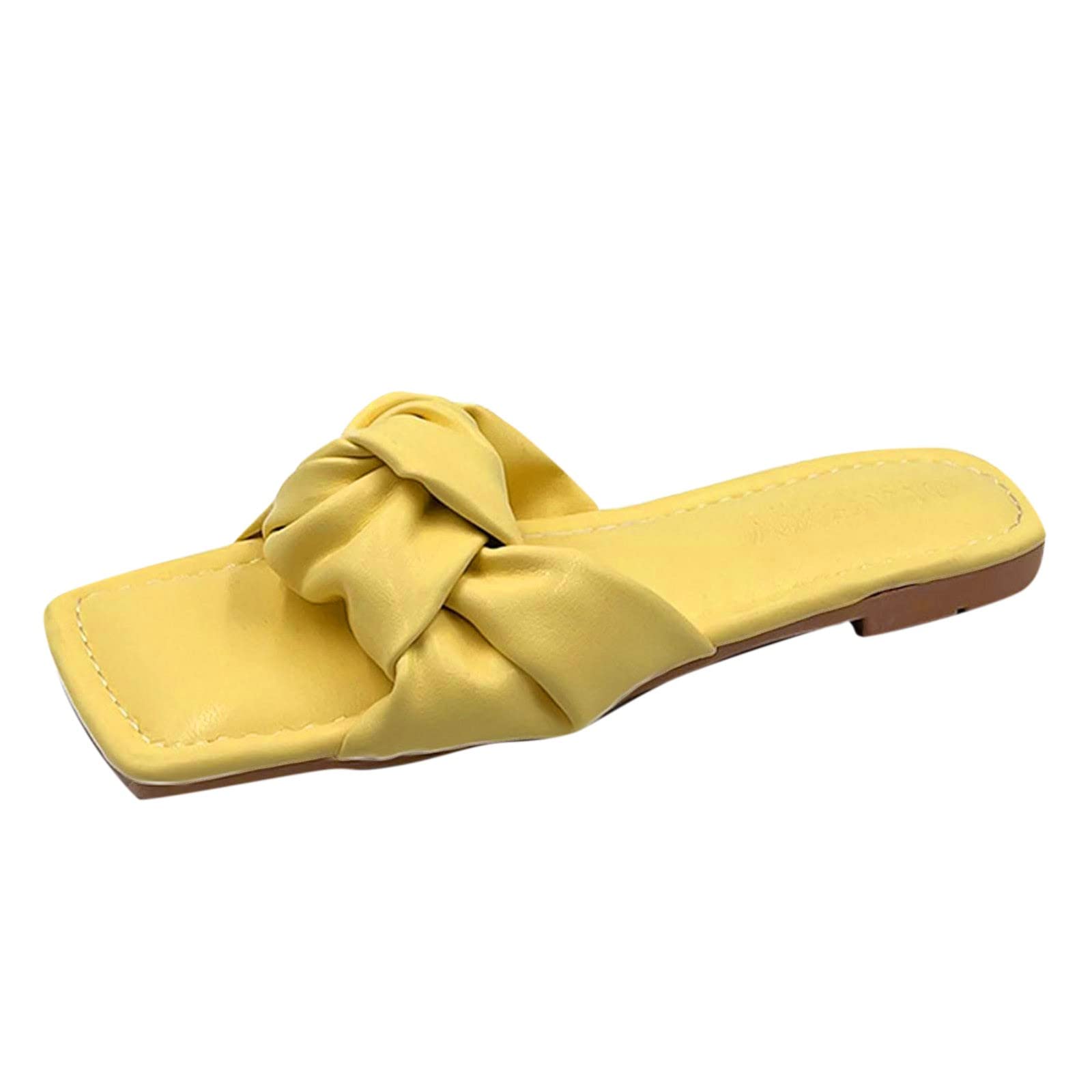 Women's Flip Flops - Lightweight Flat Sandals for Spring & Summer | Fashion Pleated Beach Slippers | Perfect for Poolside, Vacation & Casual Outings