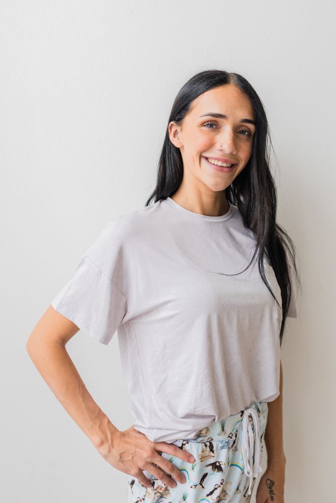 Comfortable Women's Slouchy Modal Pocket T-Shirt - Soft Breathable Casual Tee for Everyday Wear, Lounge & Outings