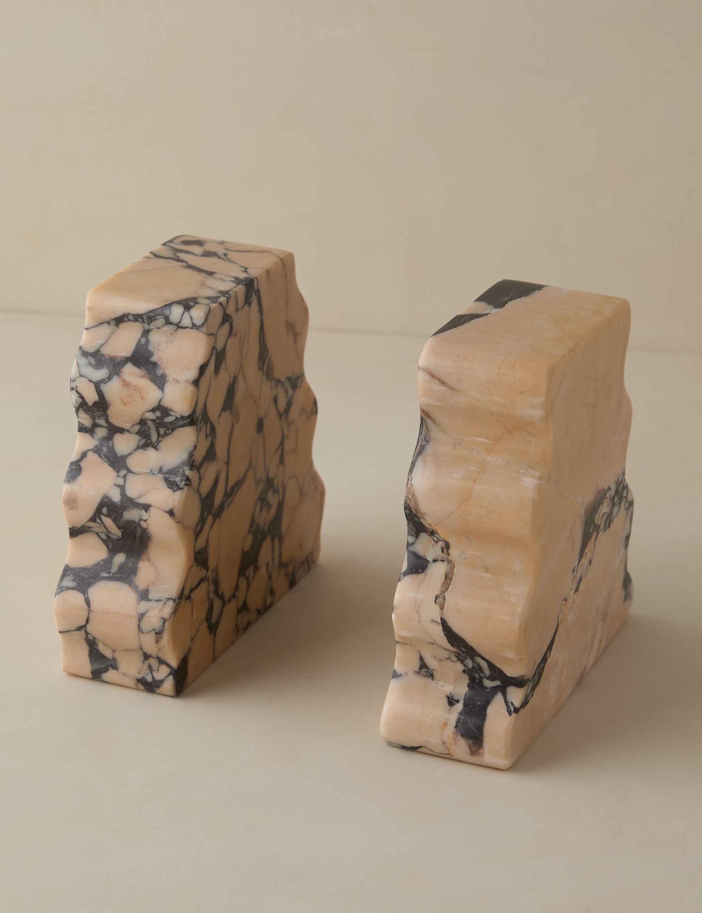 Lolly Lolly Ceramics Blithe Bookends Set of 2 - Decorative Book Holders for Shelves, Desks & Home Office Organization