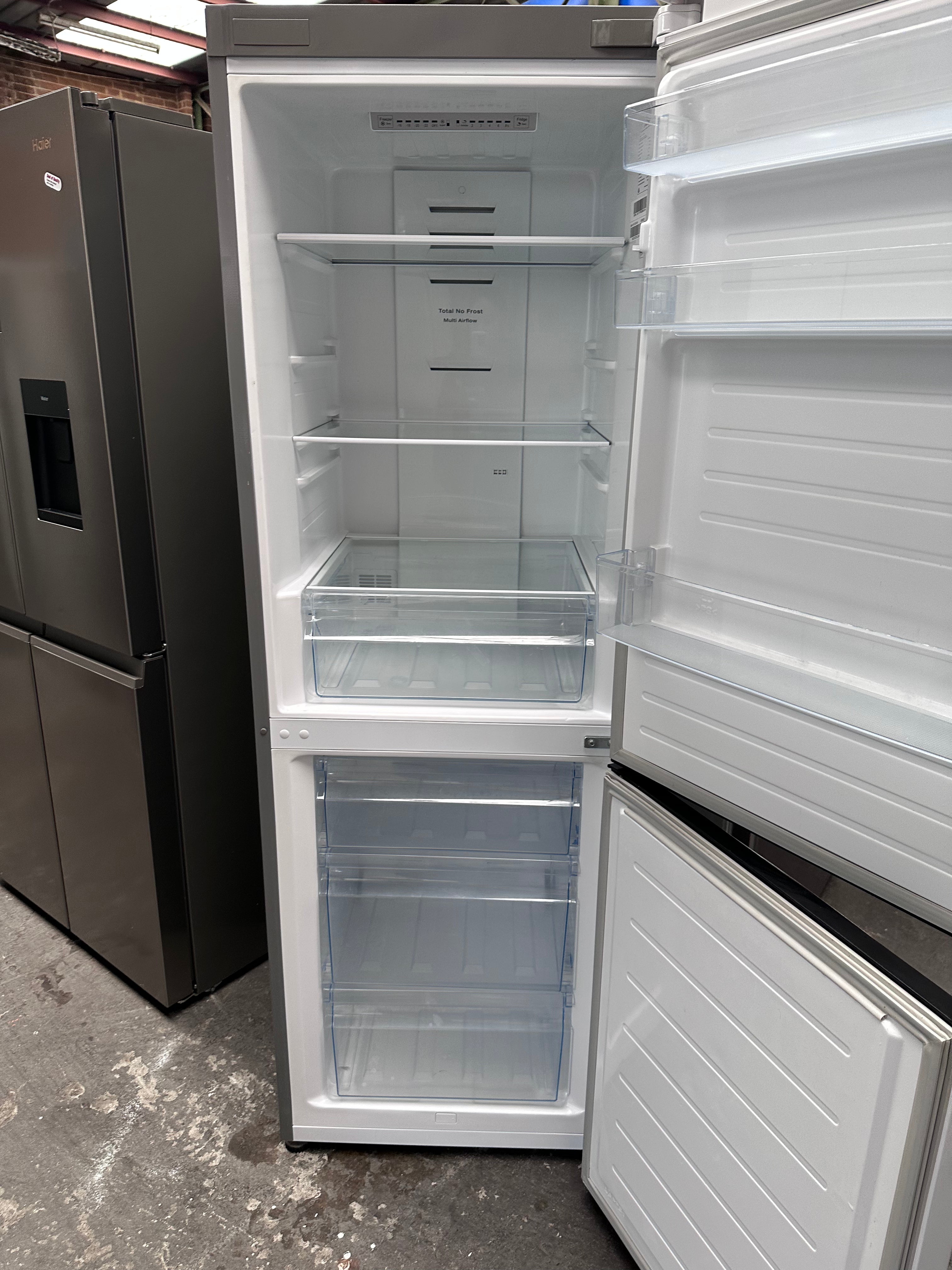 Hisense 292L Bottom Mount Refrigerator - Energy Efficient, Frost Free, Compact Fridge for Small Spaces - Perfect for Apartments, Dorms & Office Break Rooms [Certified Refurbished]