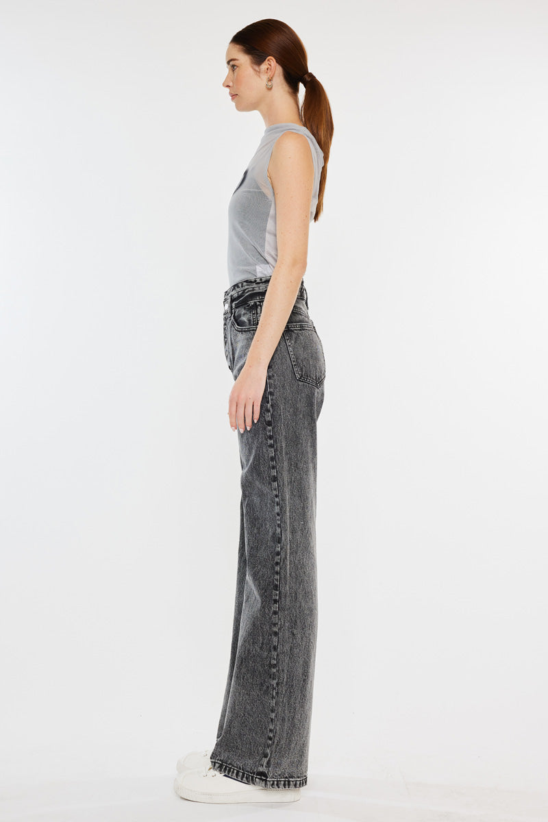 Raila Ultra High Rise 90's Flare Jeans for Women - Vintage Retro Denim Pants with Stretch - Perfect for Casual Outfits, Date Nights & 70s Style Looks
