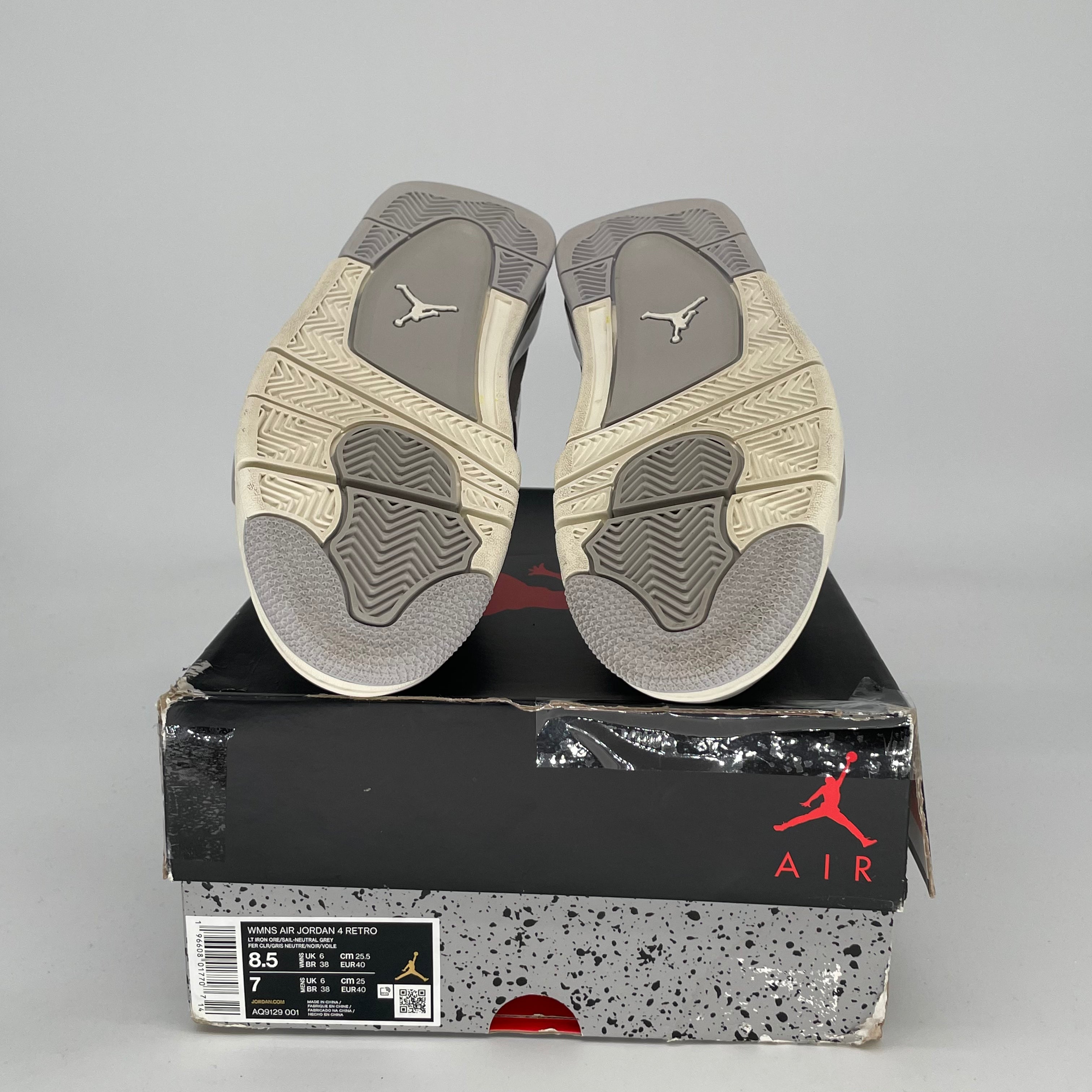 AIR JORDAN 4 FROZEN MOMENTS Women's Basketball Shoes Size 7/8.5W - AQ9129-001 | Retro Sneakers for Running, Gym & Streetwear Fashion