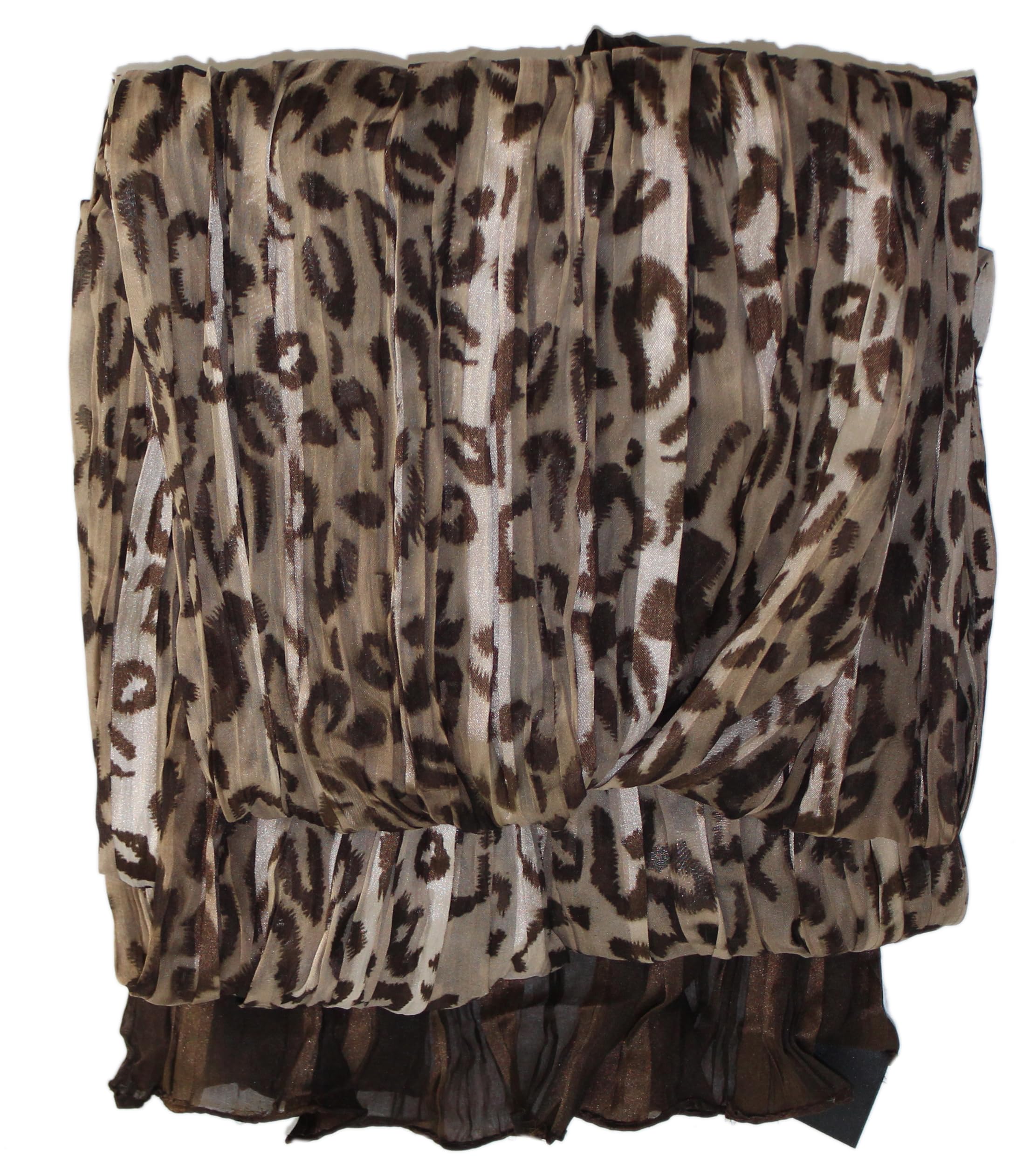 Luxury Leopard Print Scarf - Elegant Fashion for Women