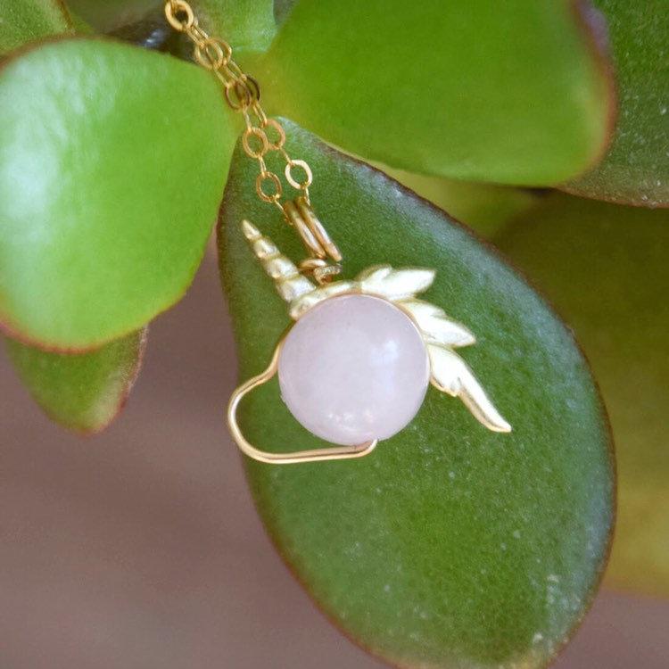 14K Gold Filled Rose Quartz Crystal Unicorn Charm Necklace for Women - Elegant Jewelry Gift for Birthday, Valentine's Day & Everyday Wear