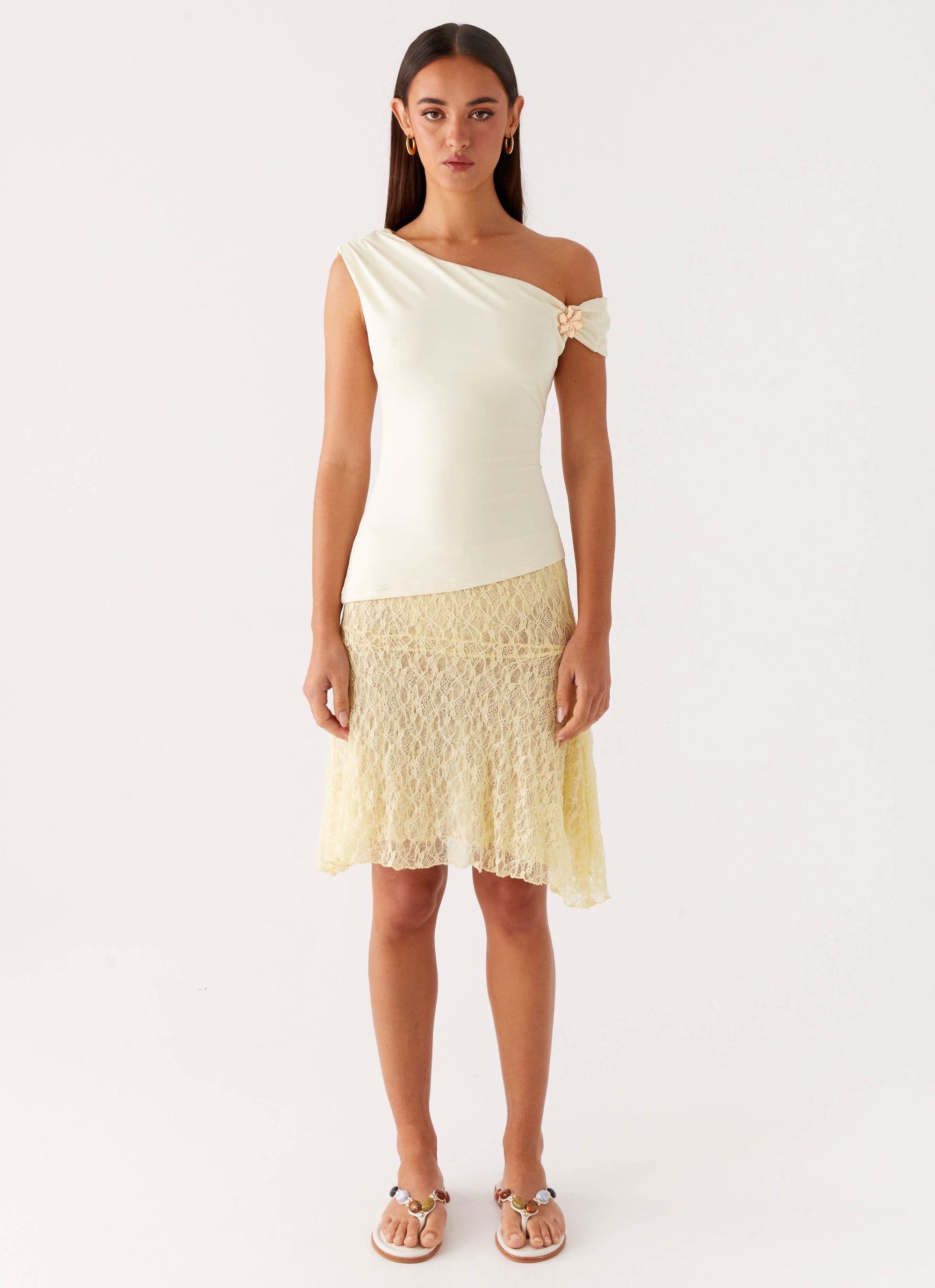 Stylish Yellow Catch Flights Top - Trendy Women's Airplane Outfit for Travel & Vacation
